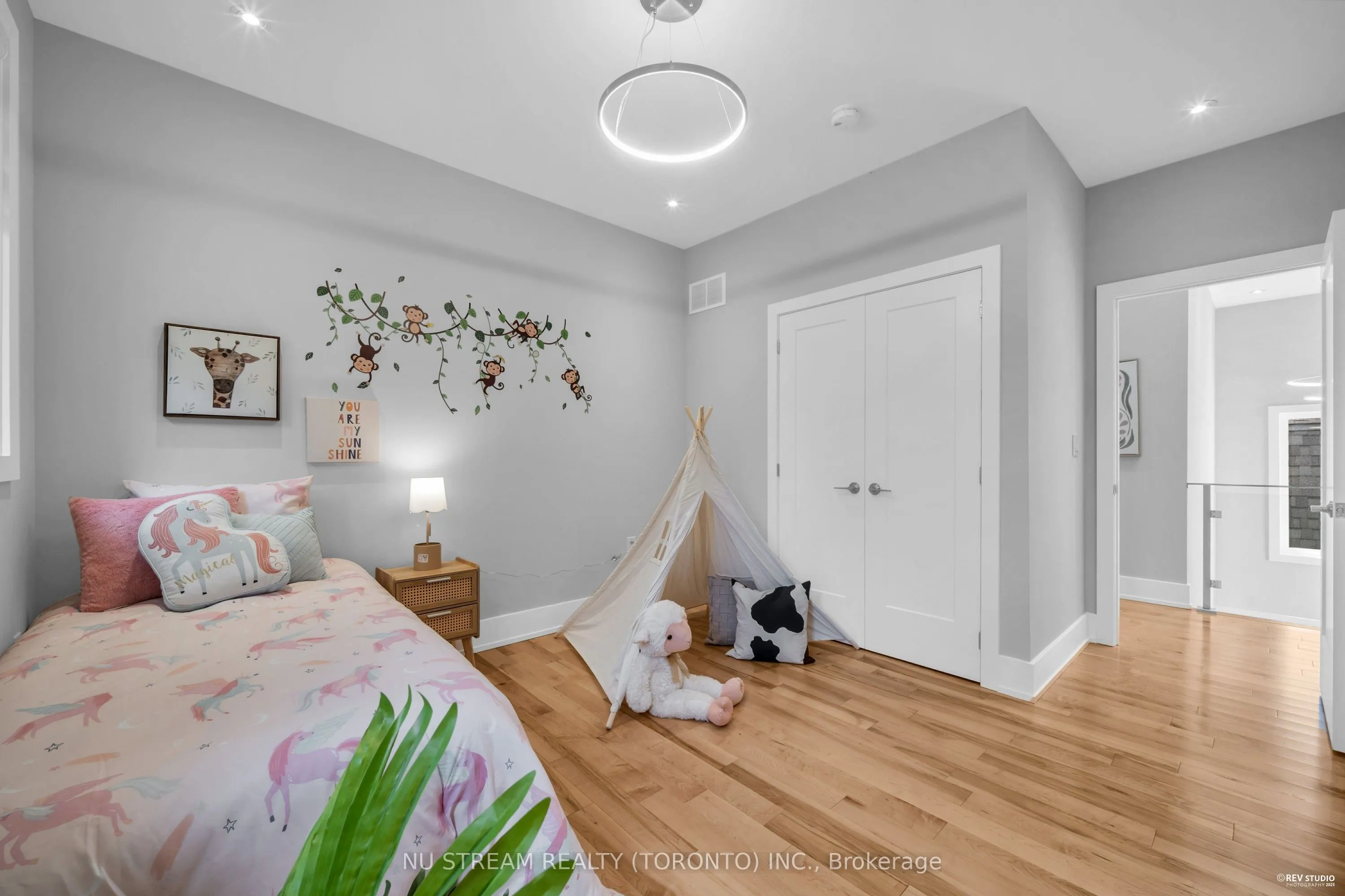 4 Westbourne Avenue