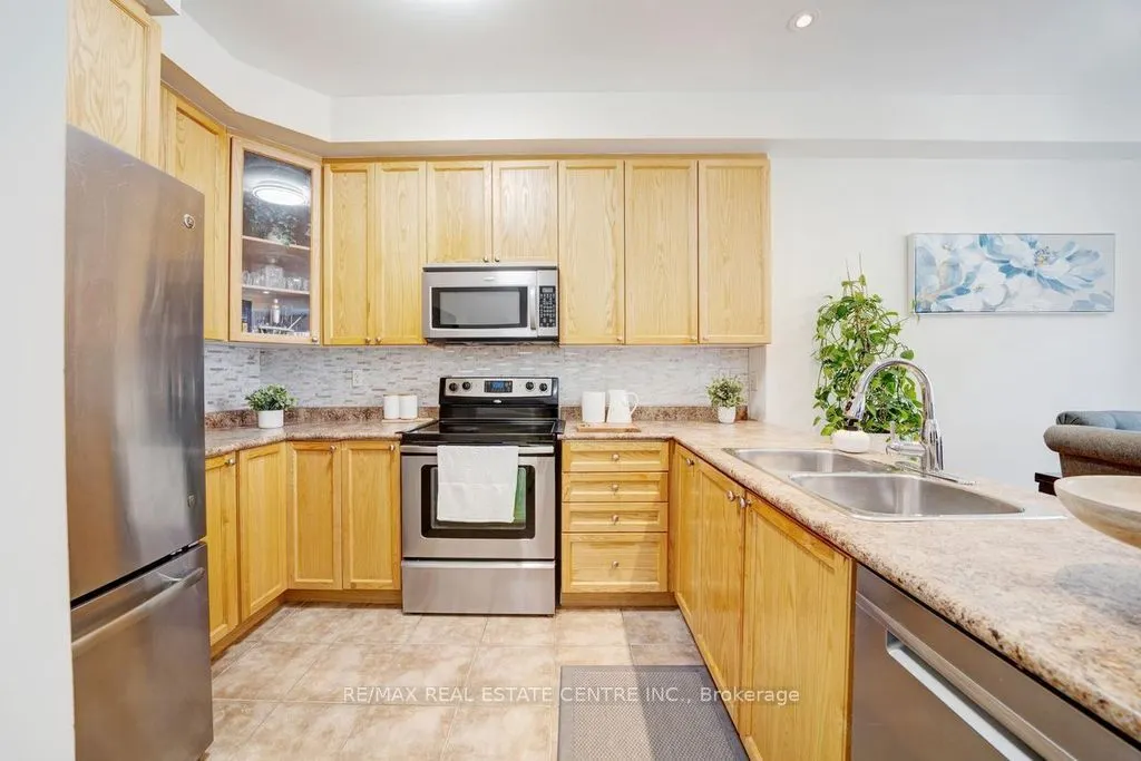 1250 St. Martins Drive, #66