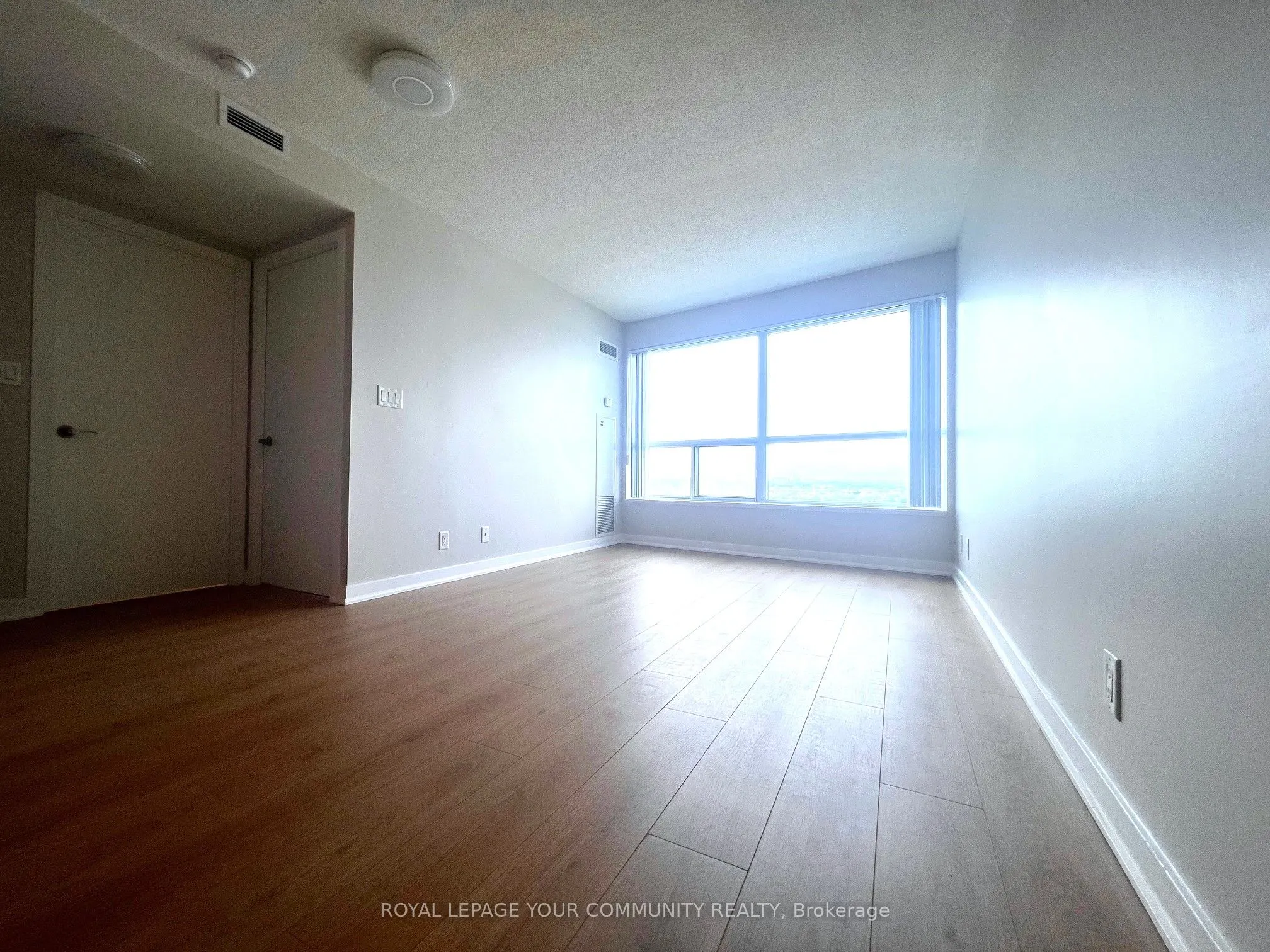38 Lee Centre Drive, #2002