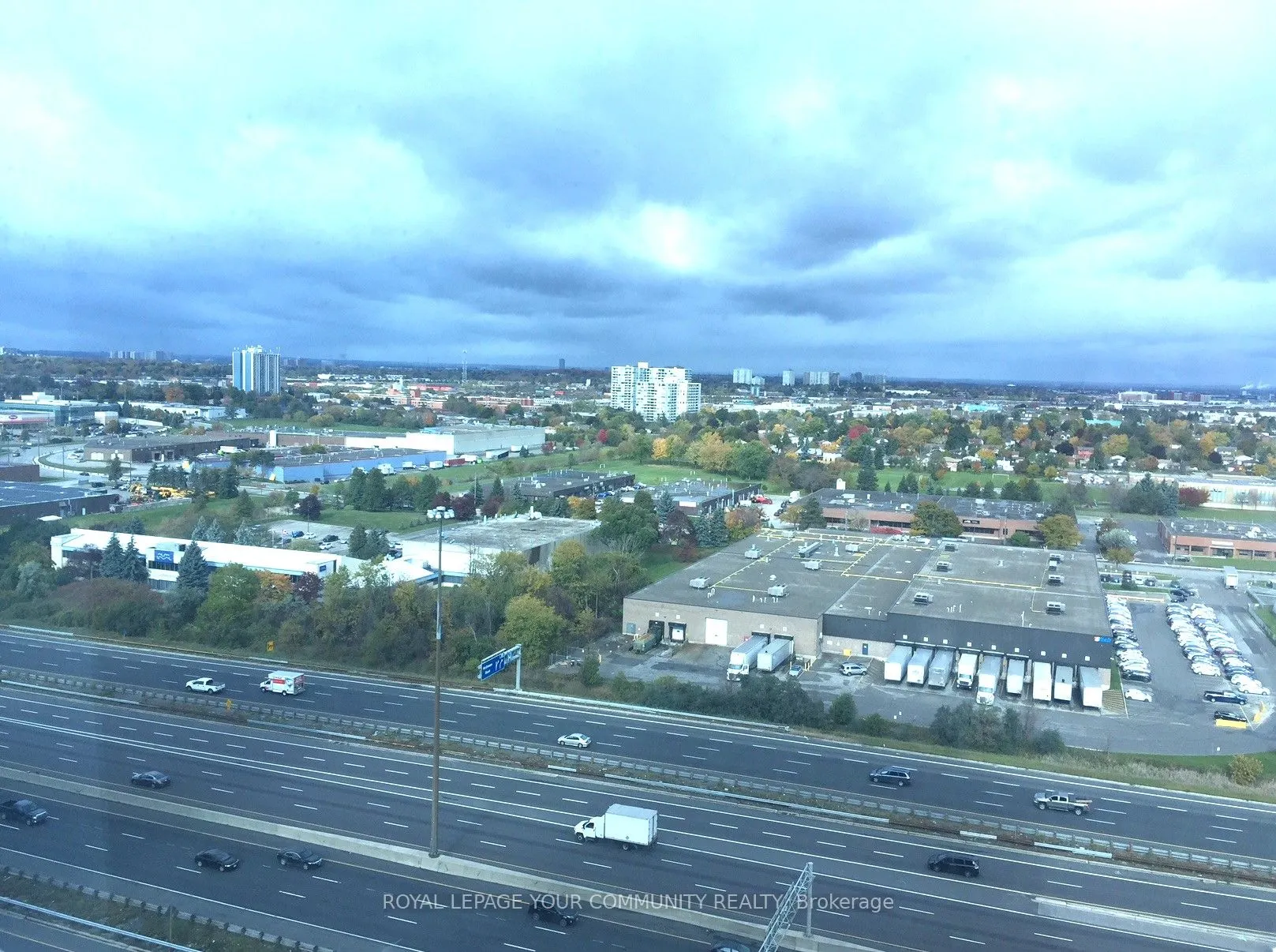 38 Lee Centre Drive, #2002