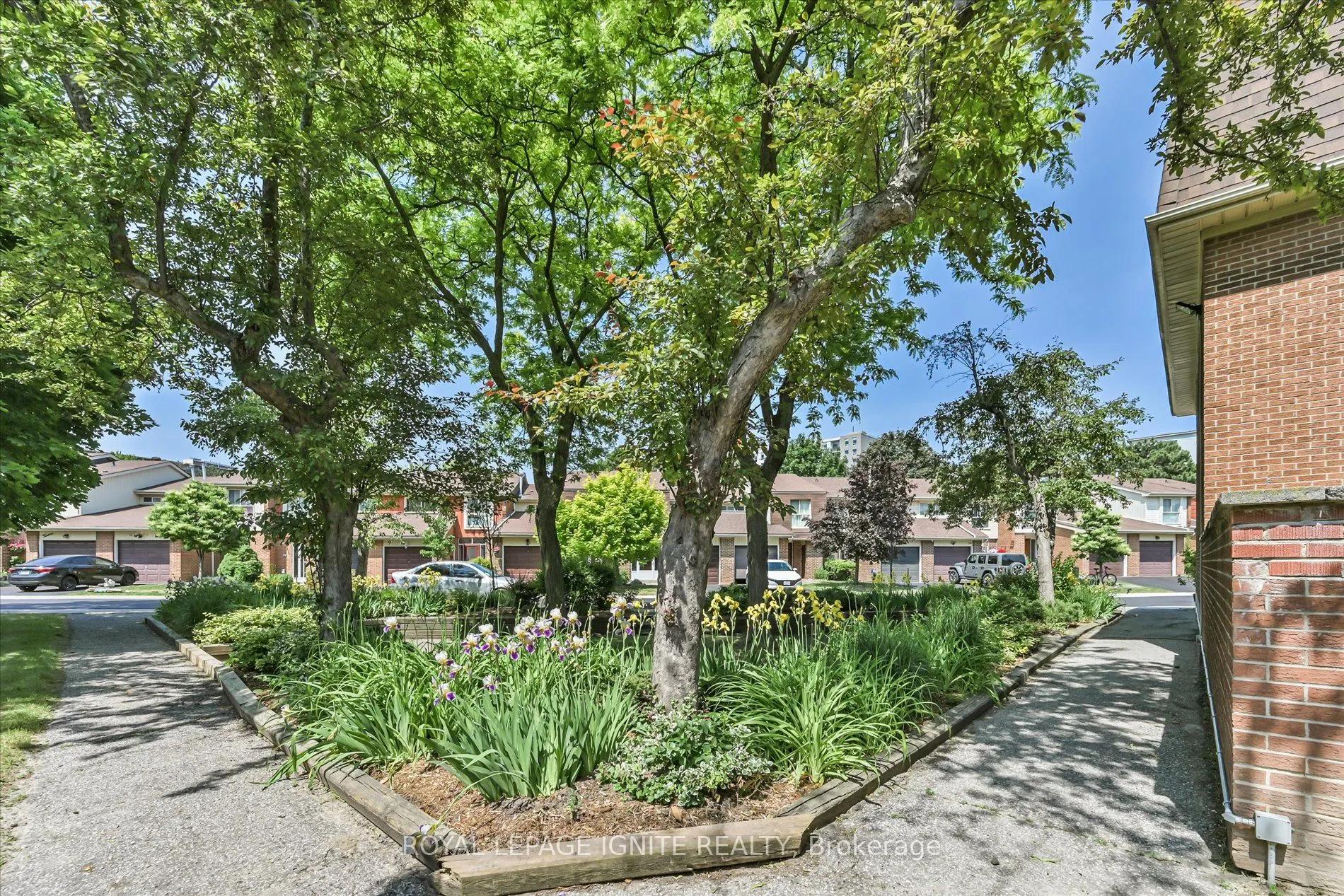 40 Dundalk Drive, #44