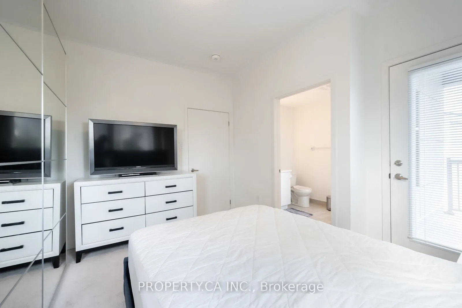 40 Orchid Place, #3