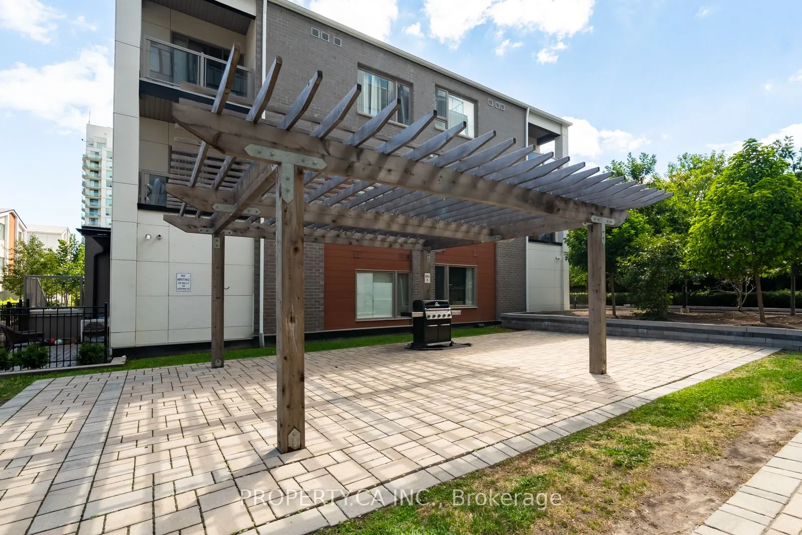 40 Orchid Place, #3