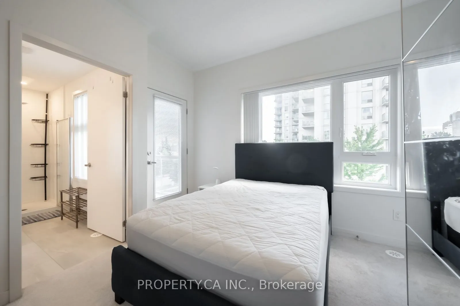 40 Orchid Place, #3