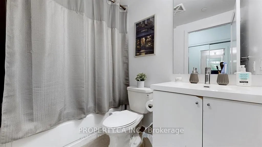 2550 Simcoe Street N, #1109