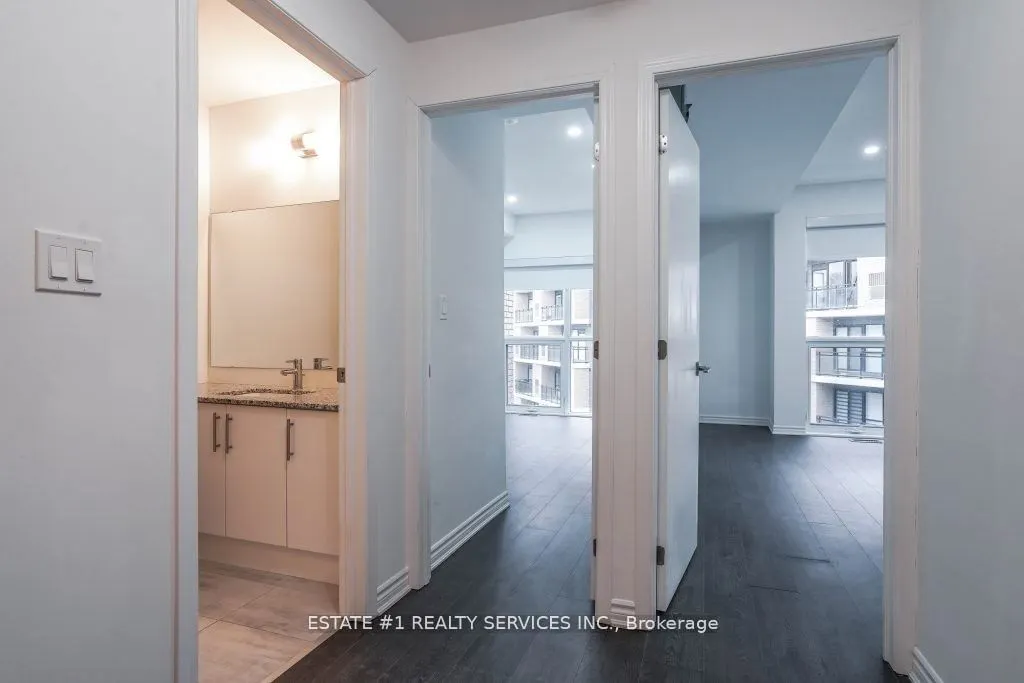 7 Falaise Road, #A