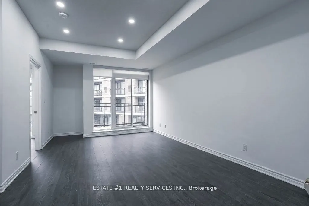 7 Falaise Road, #A