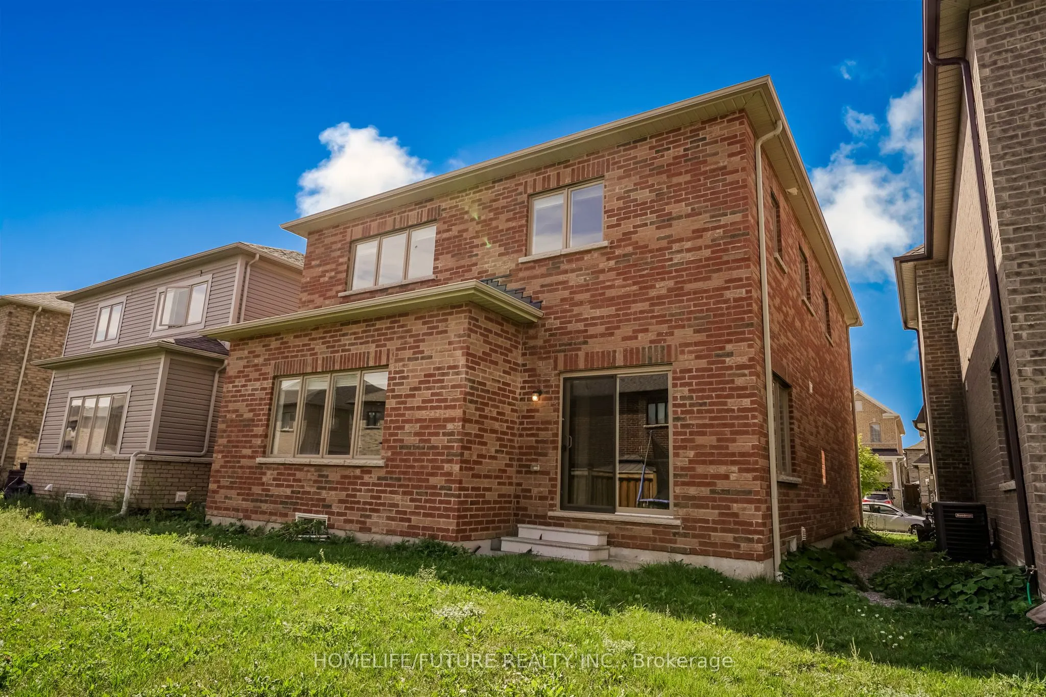 51 Arthur McLaughlin Street