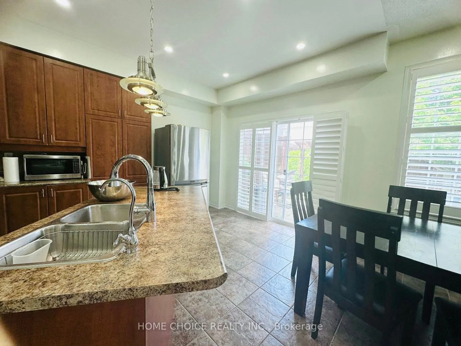 1773 Badgley Dr Drive