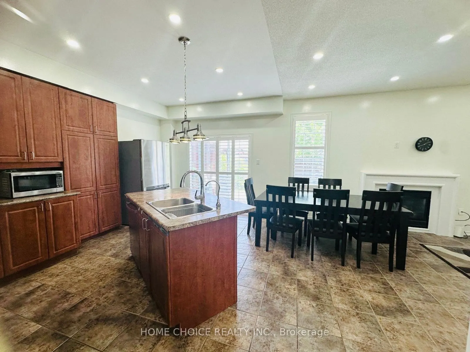 1773 Badgley Dr Drive