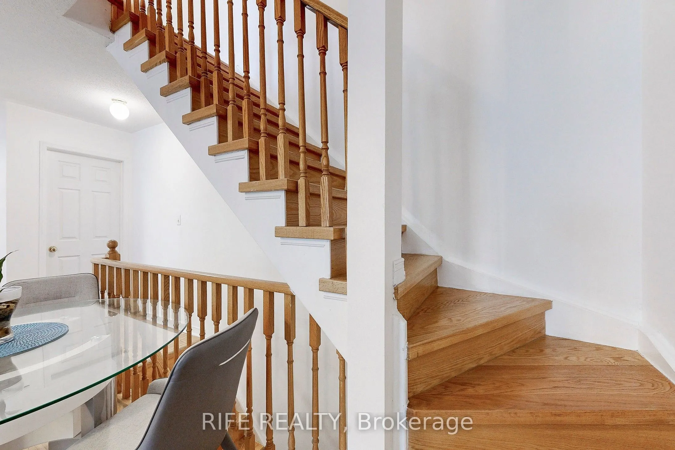 28 Rosebank Drive, #703