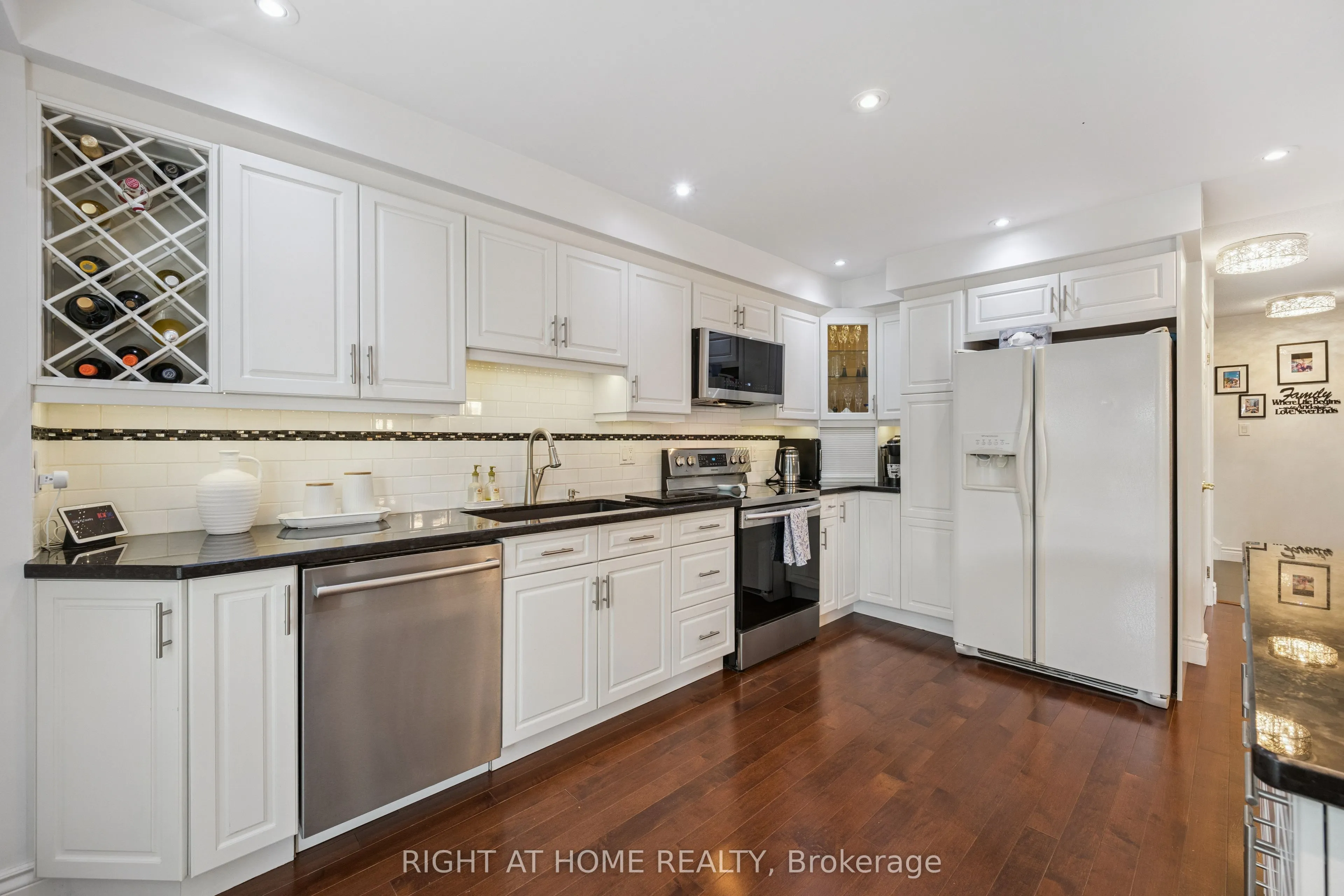 41 Yorkville Drive