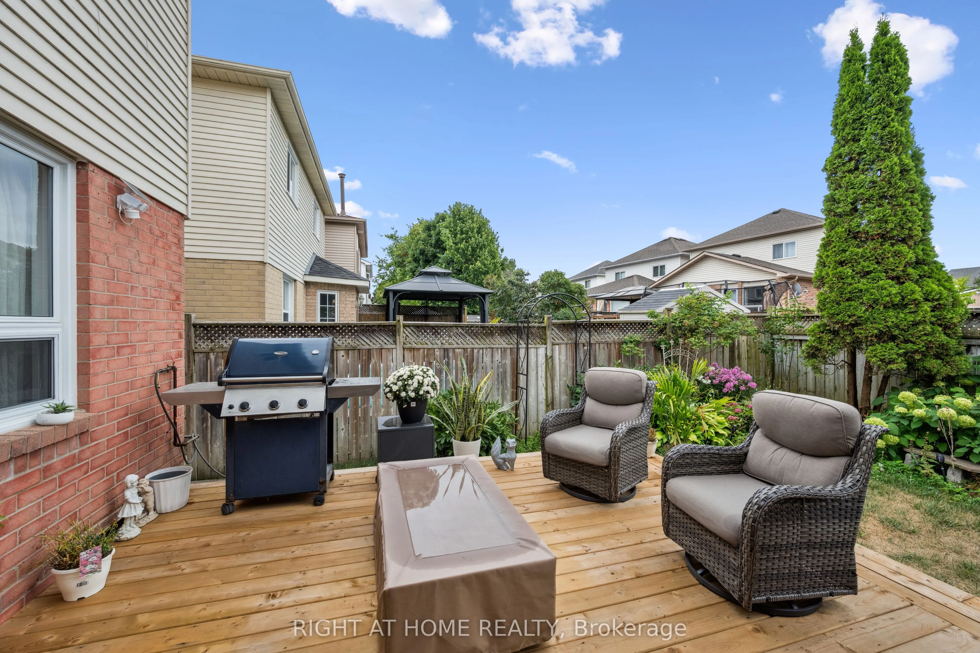 41 Yorkville Drive