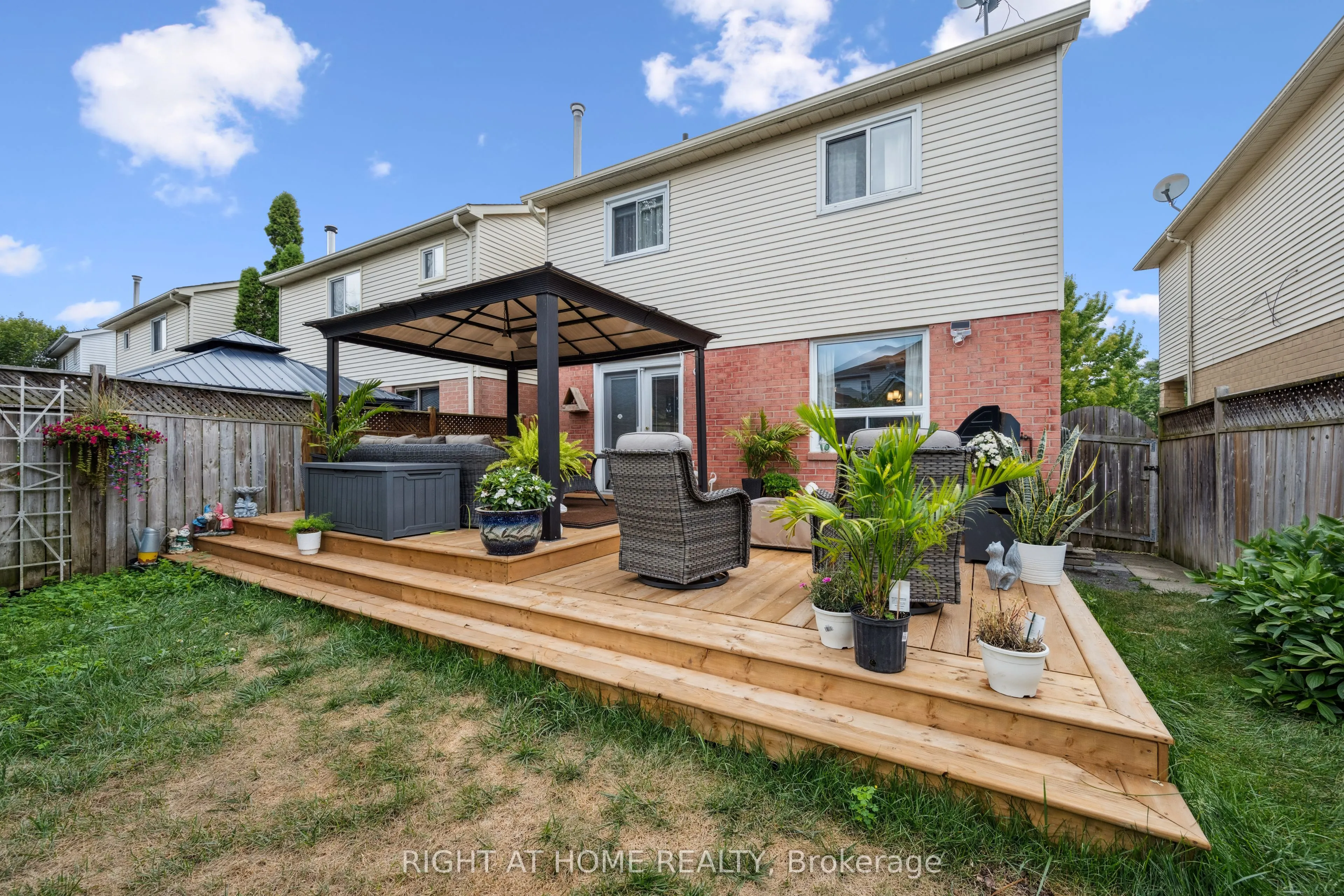 41 Yorkville Drive