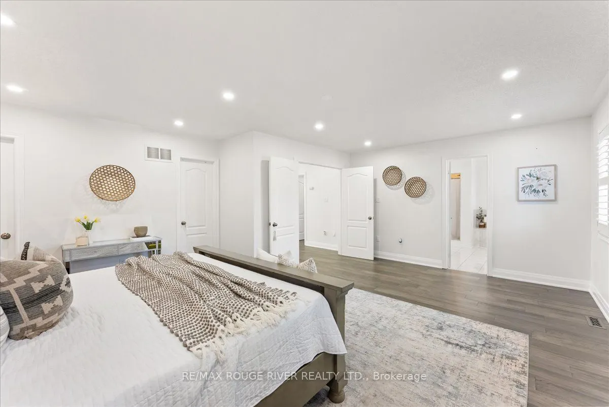 33 Gloria Crescent