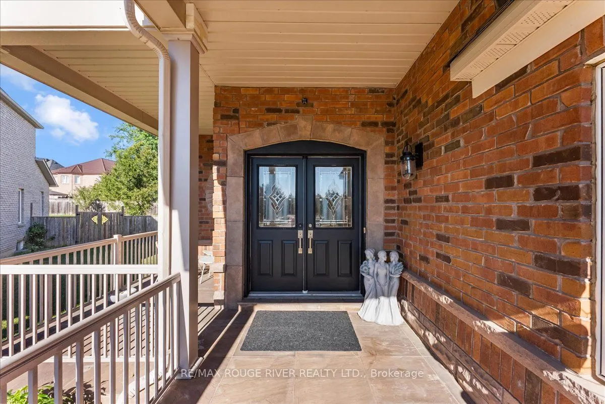 33 Gloria Crescent