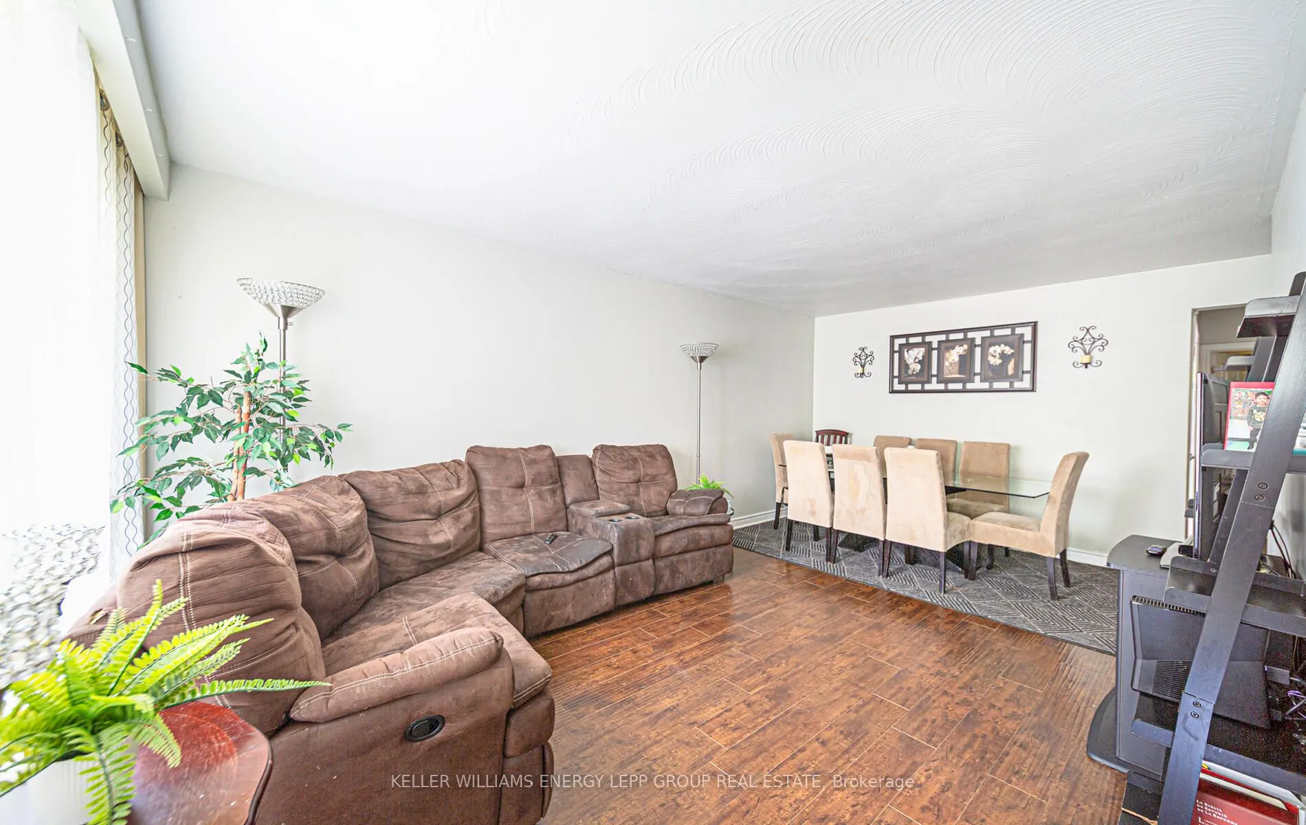 119 & 121 Lupin Drive