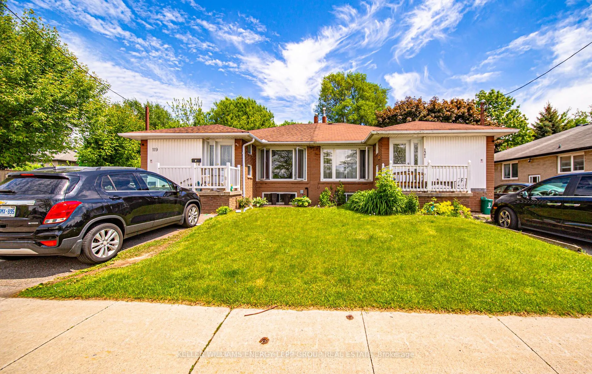 119 & 121 Lupin Drive