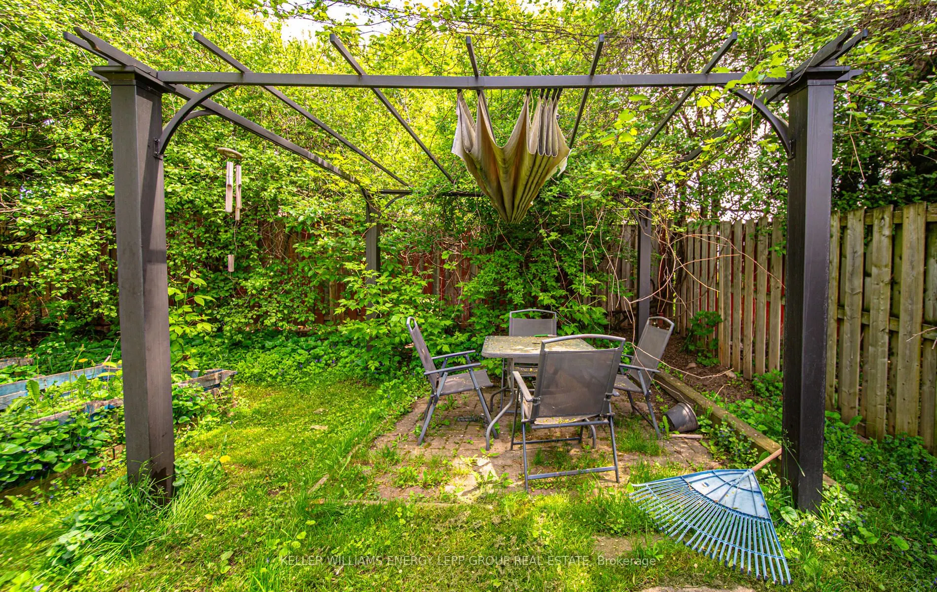 119 & 121 Lupin Drive