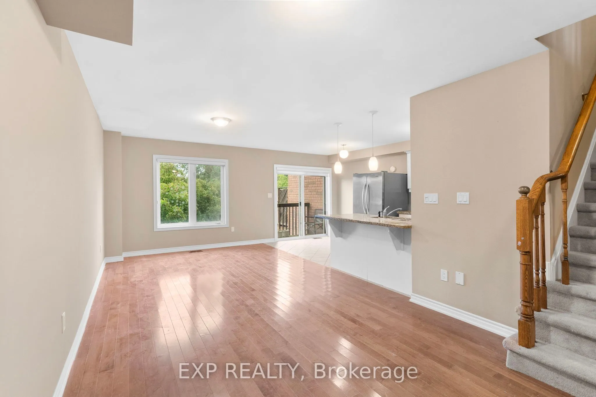 715 Grandview Street N, #19