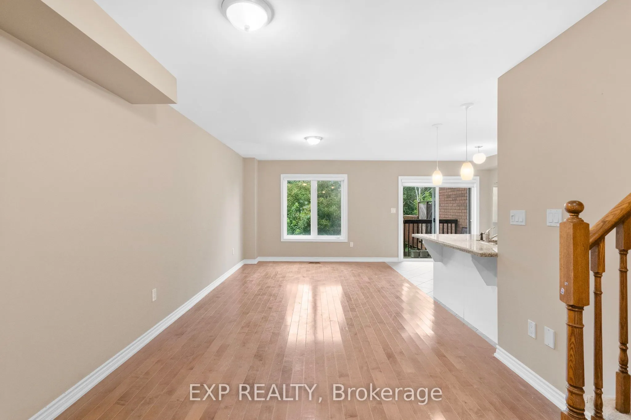 715 Grandview Street N, #19