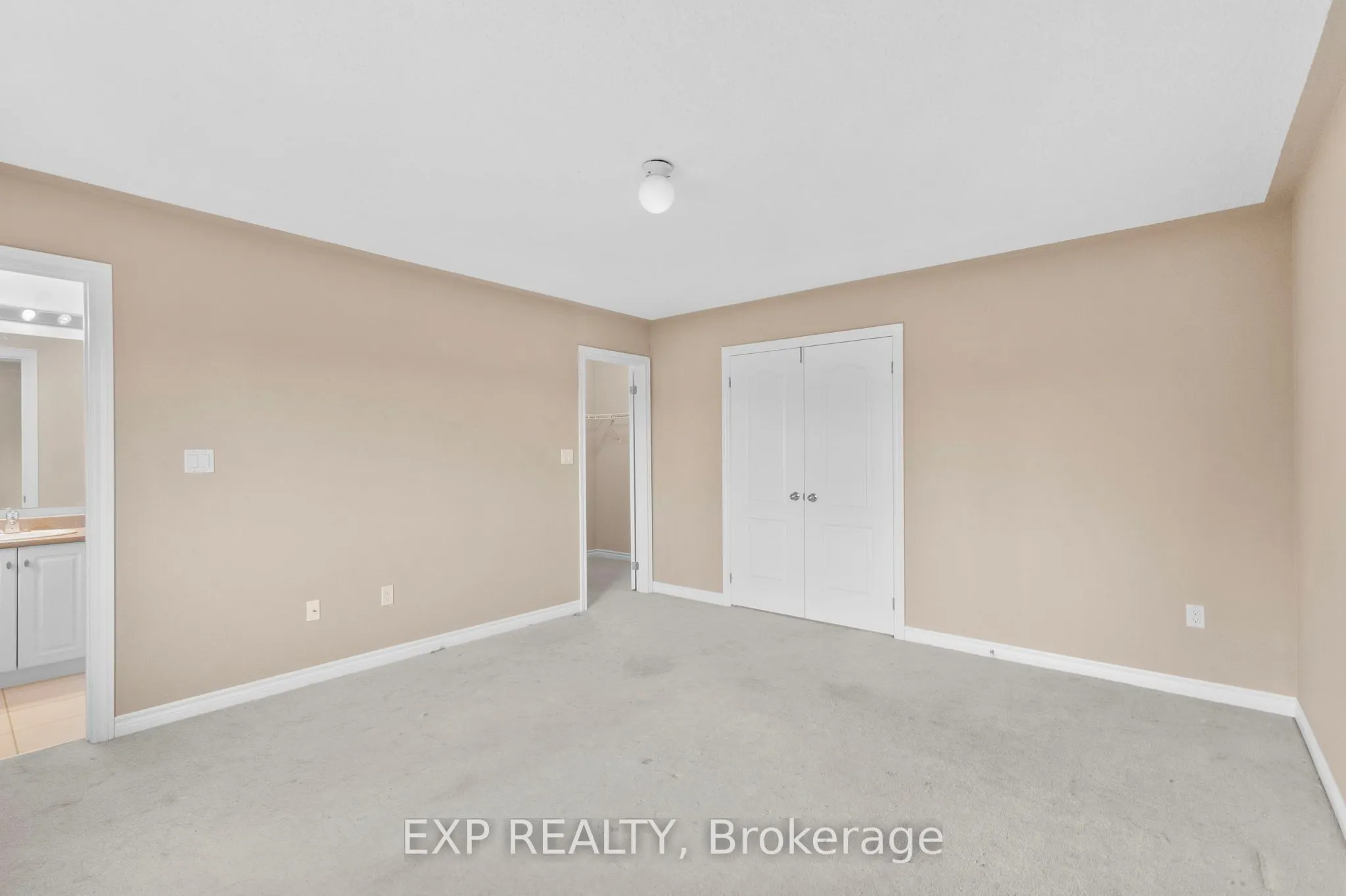 715 Grandview Street N, #19