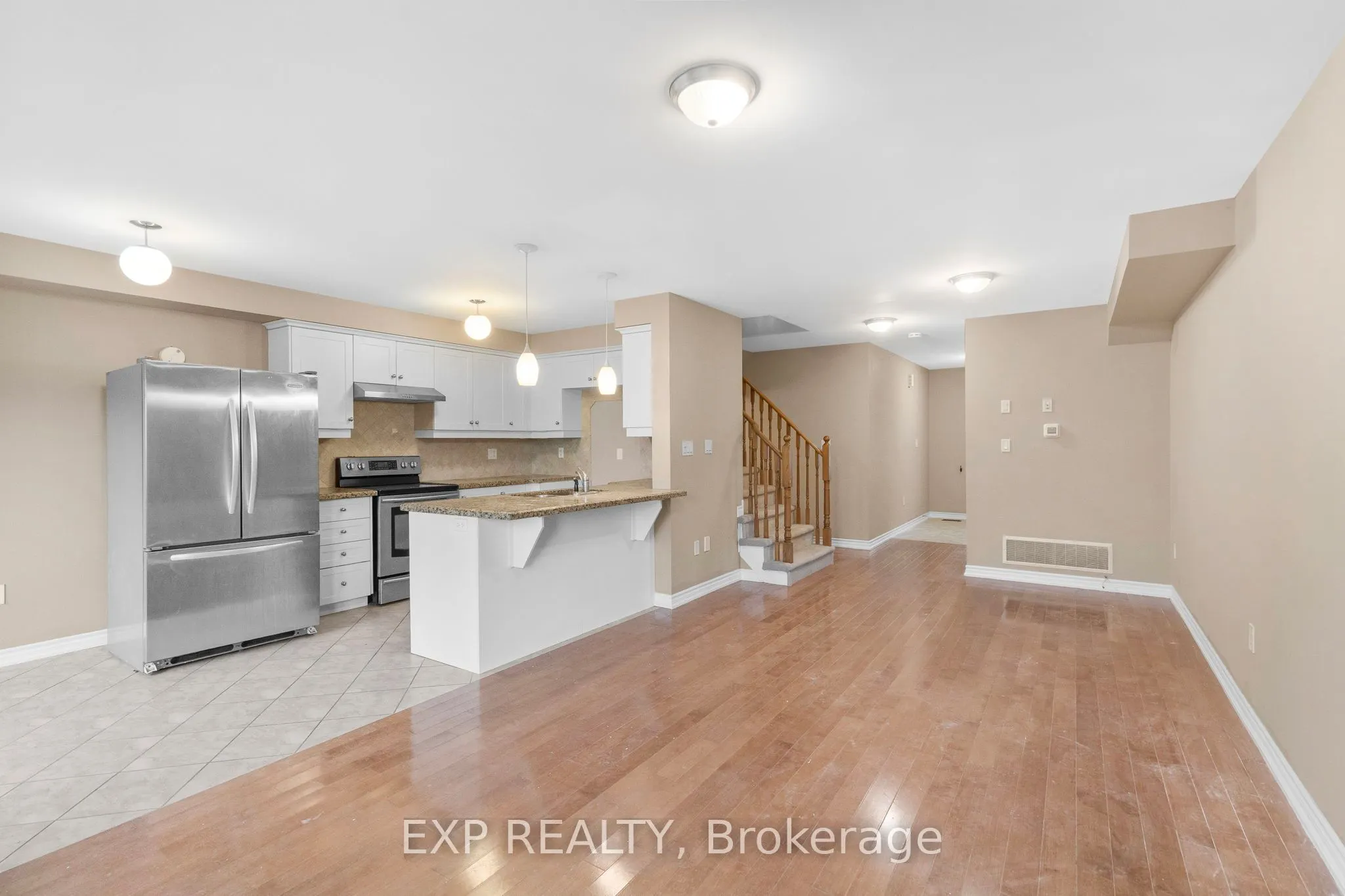 715 Grandview Street N, #19