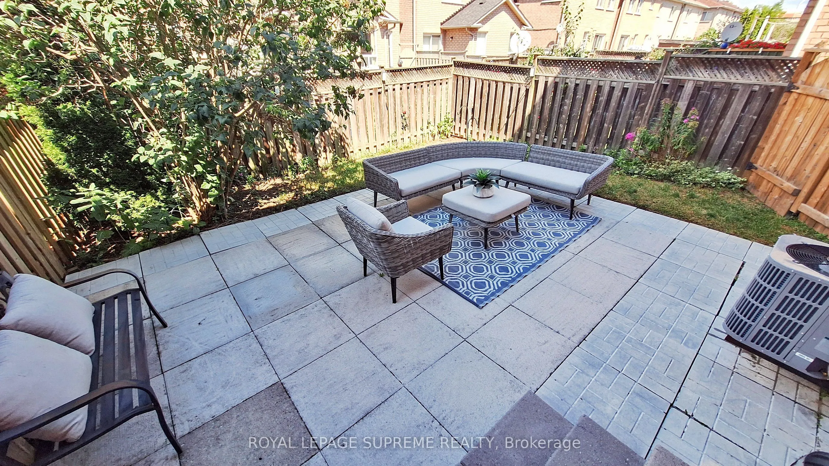 32 Flatfield Terrace