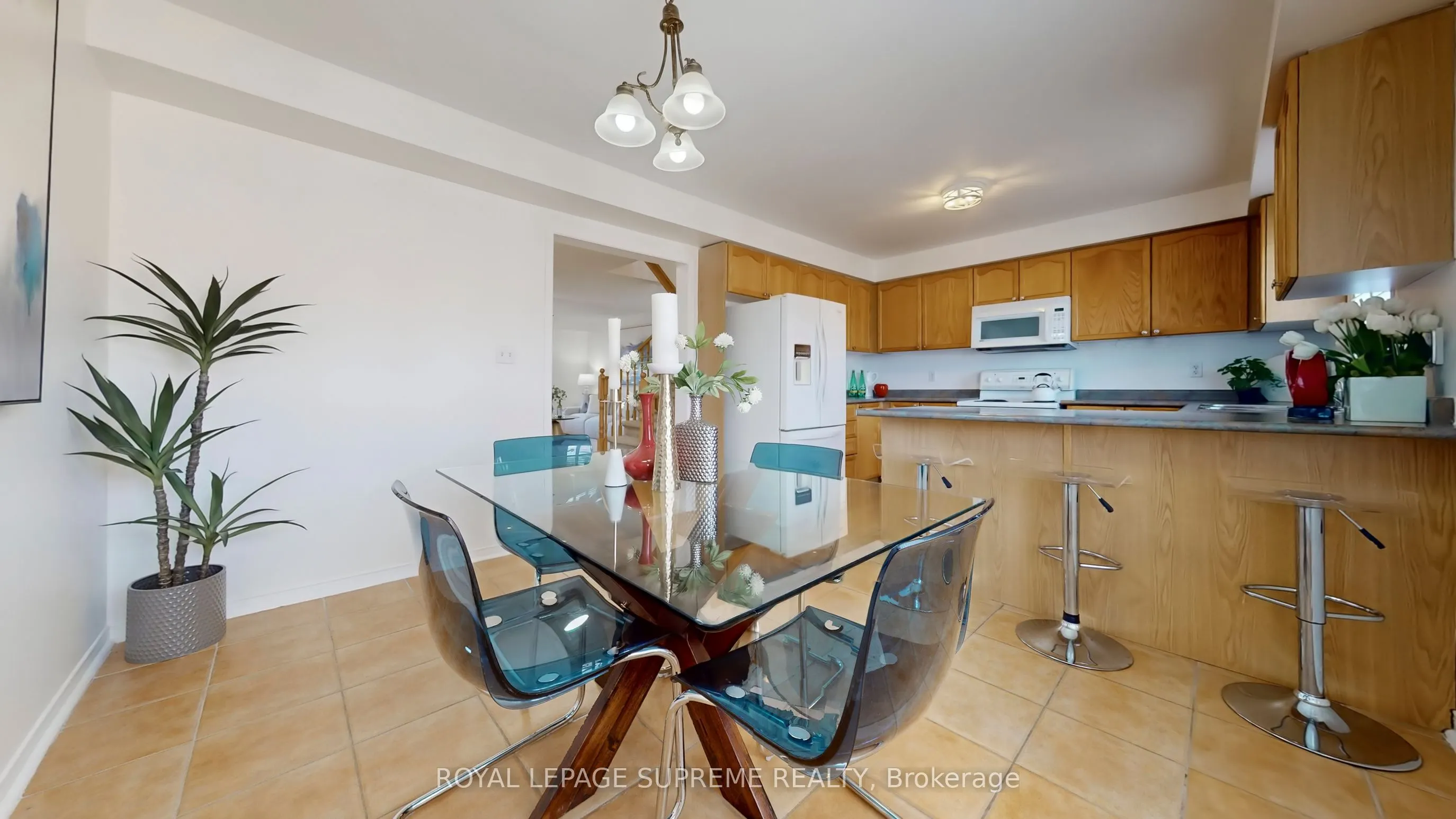 32 Flatfield Terrace