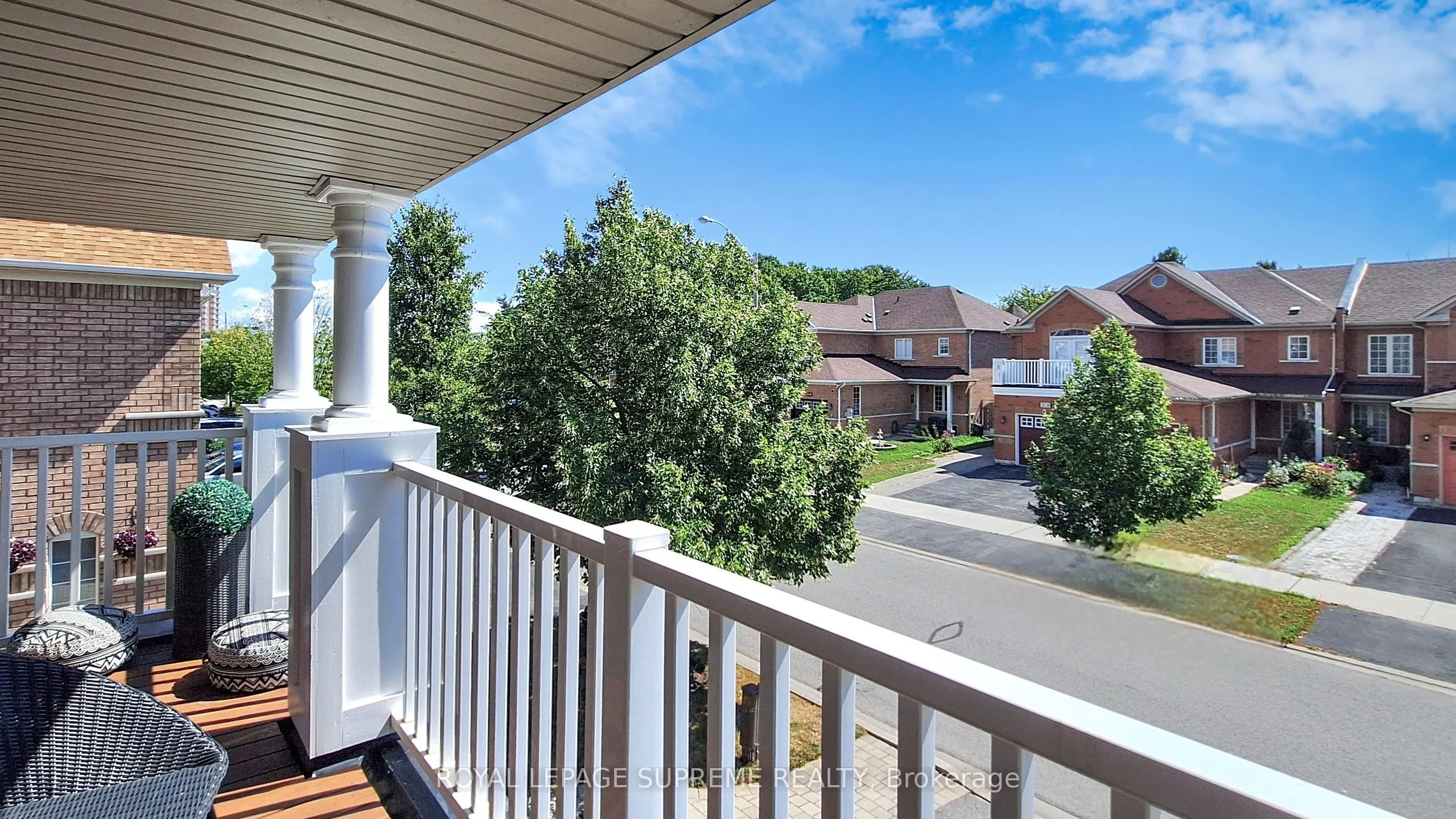 32 Flatfield Terrace