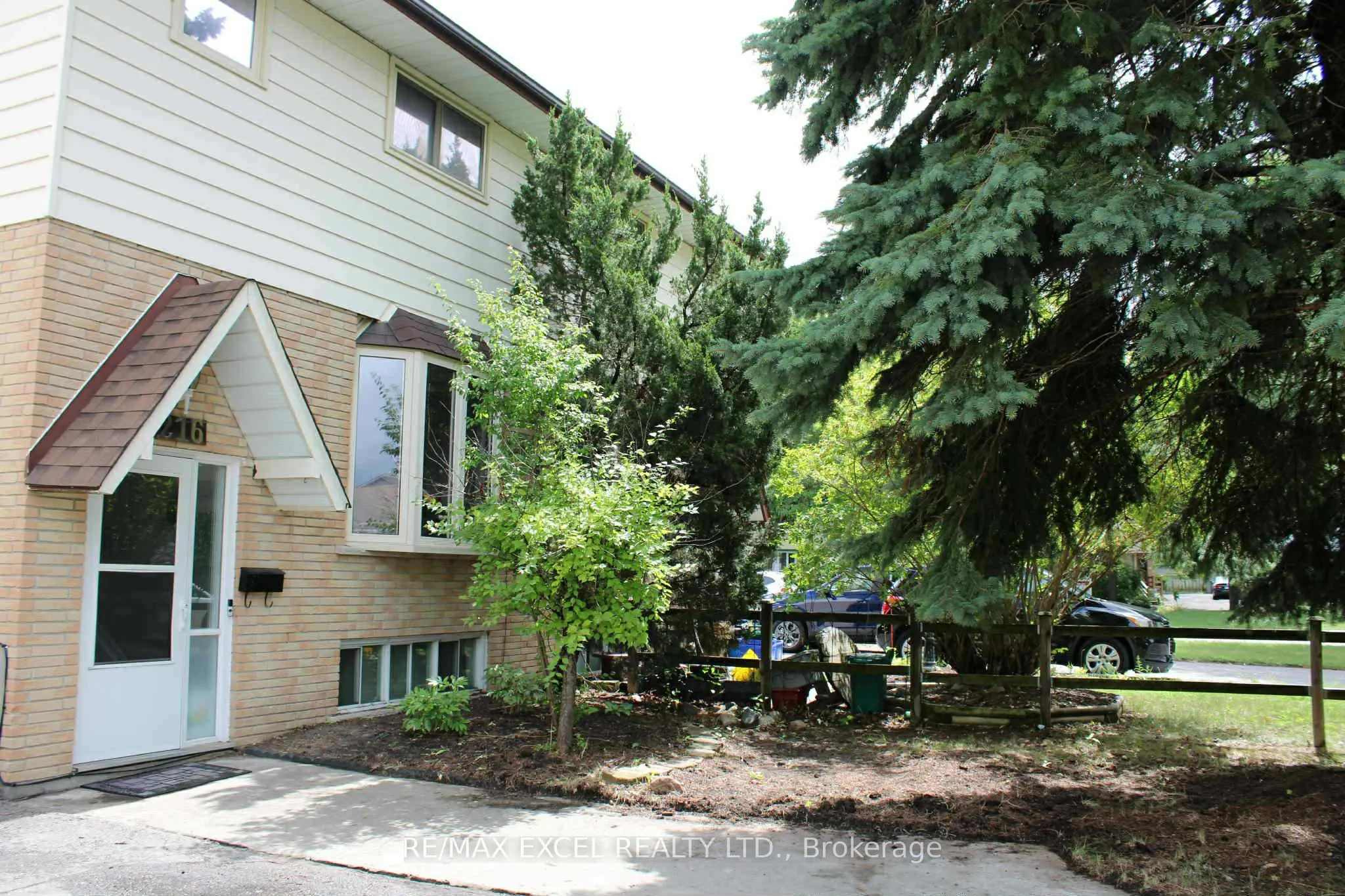 216 Northminster Court