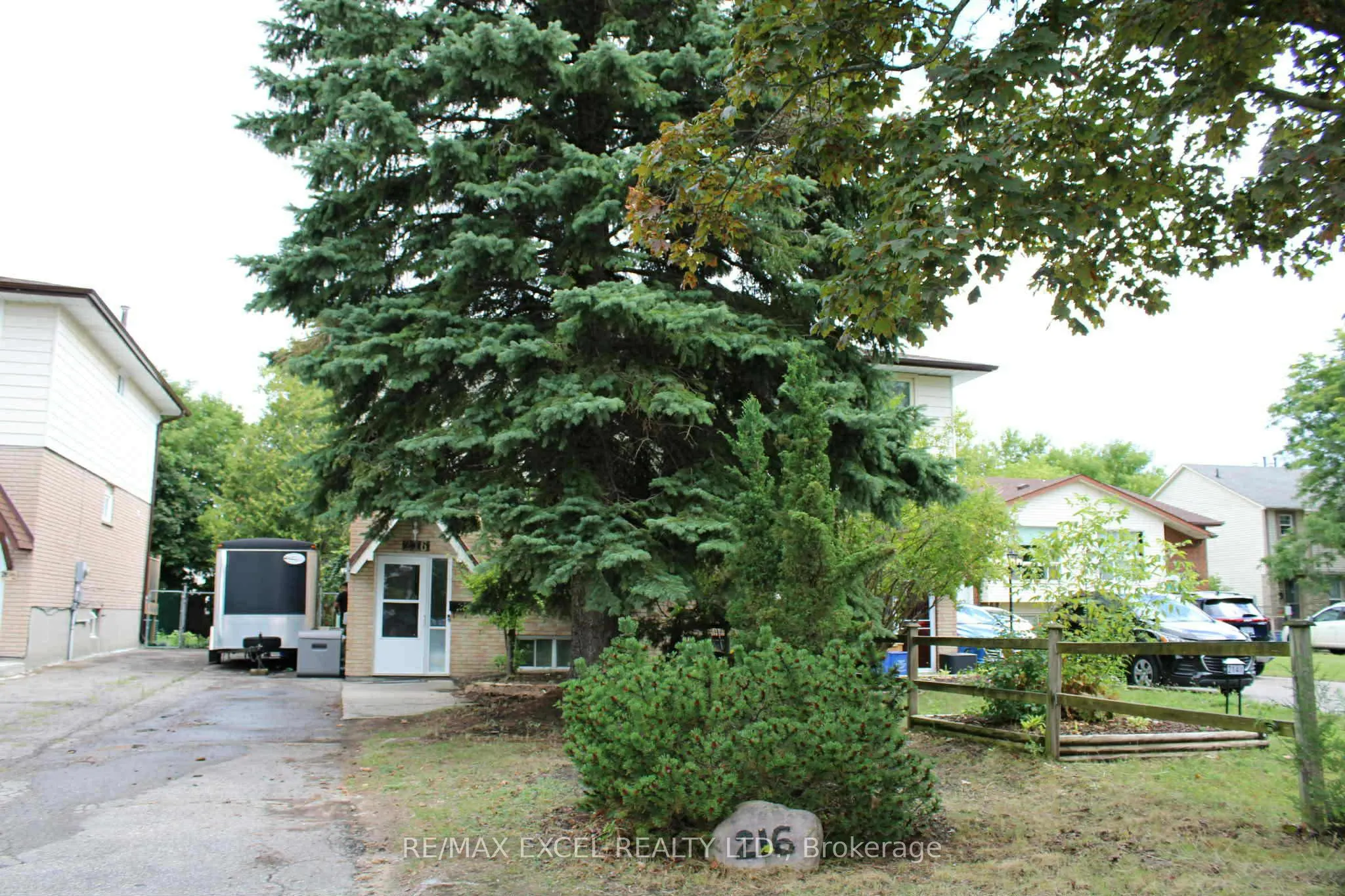 216 Northminster Court
