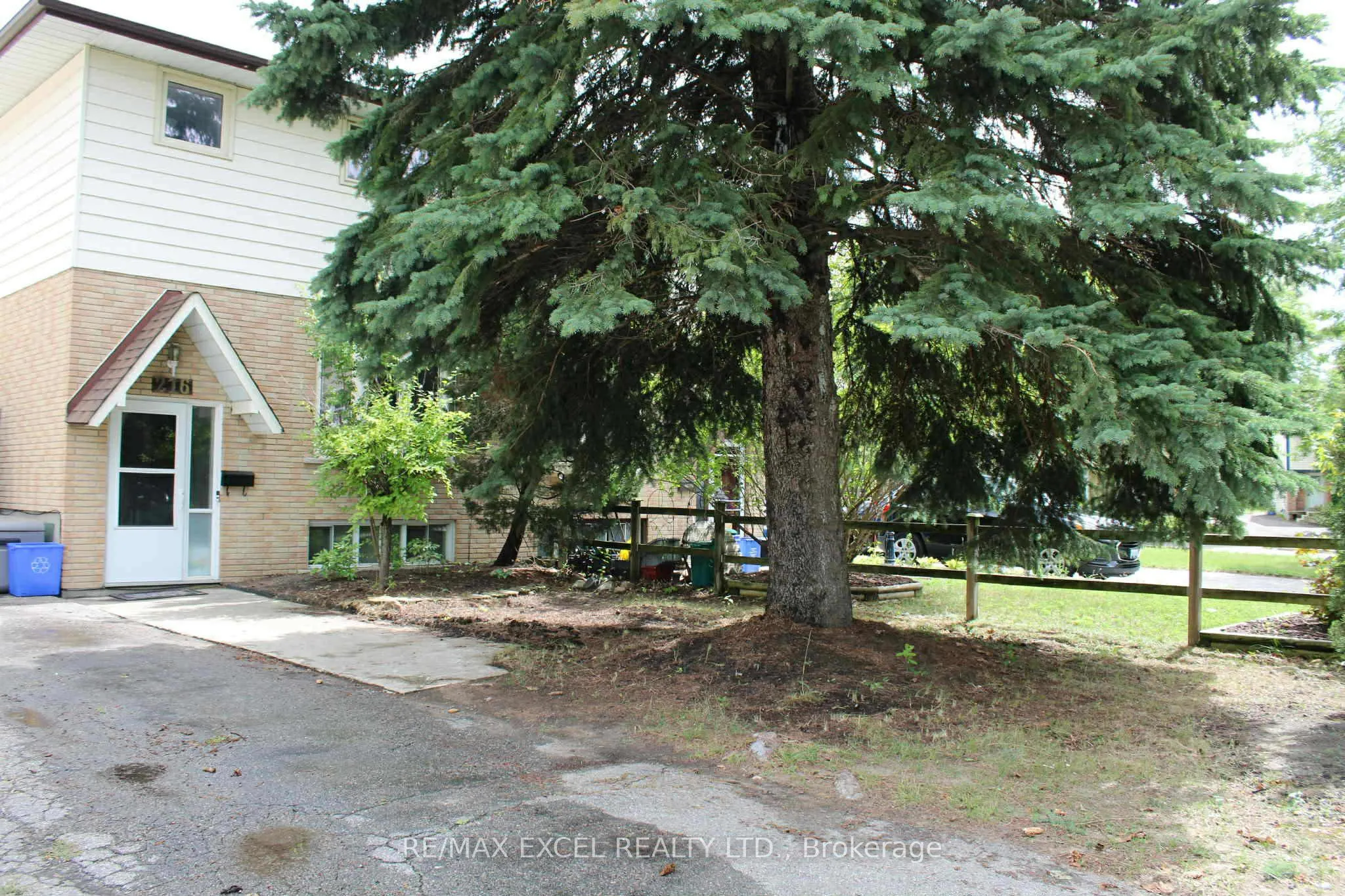 216 Northminster Court