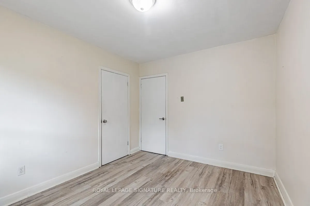 71 Wishing Well Drive, #Upper