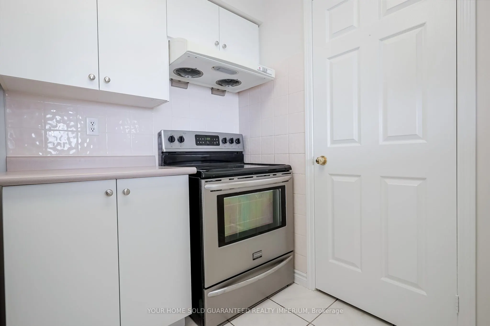 5039 Finch Avenue E, #1908