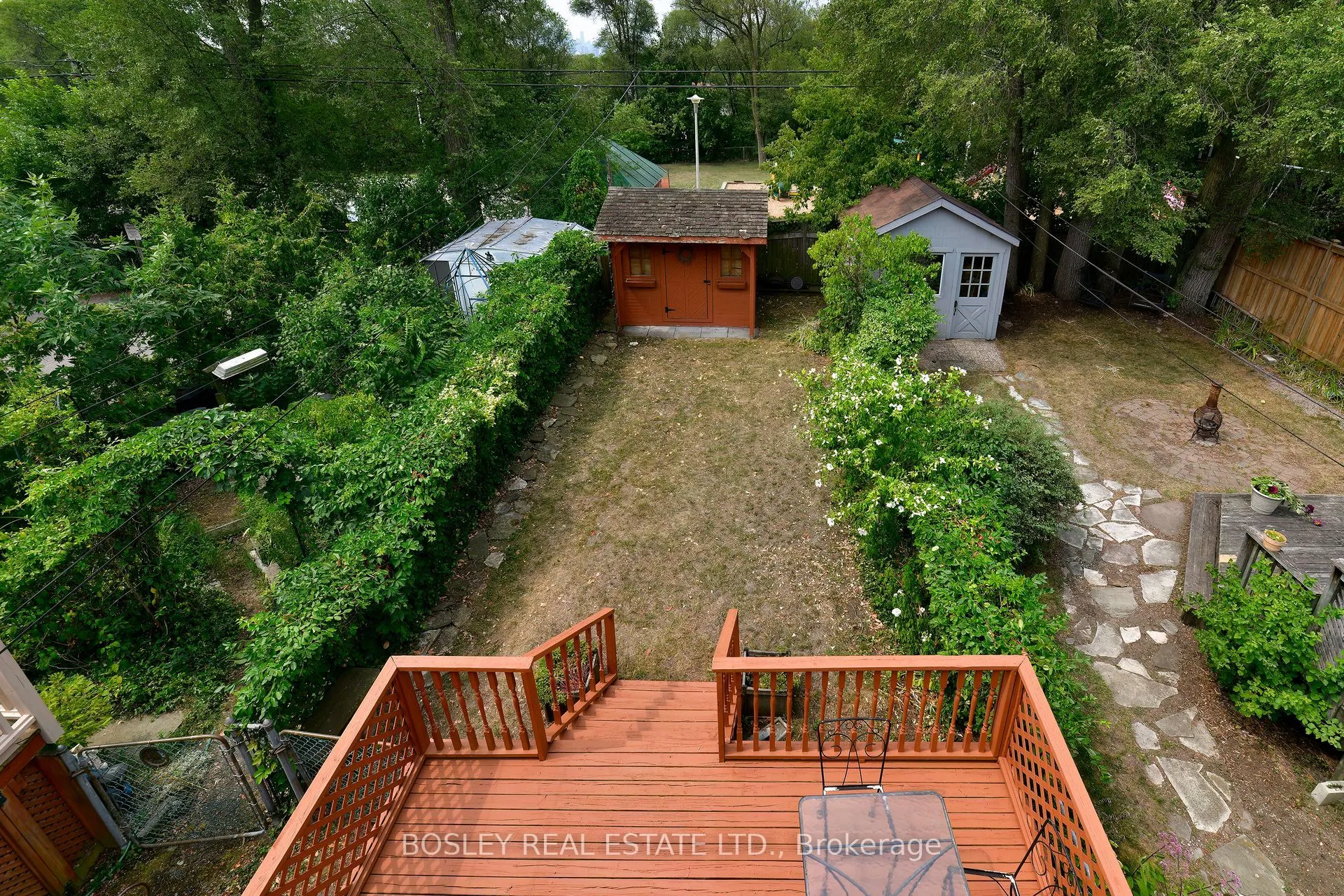 12 Amroth Avenue