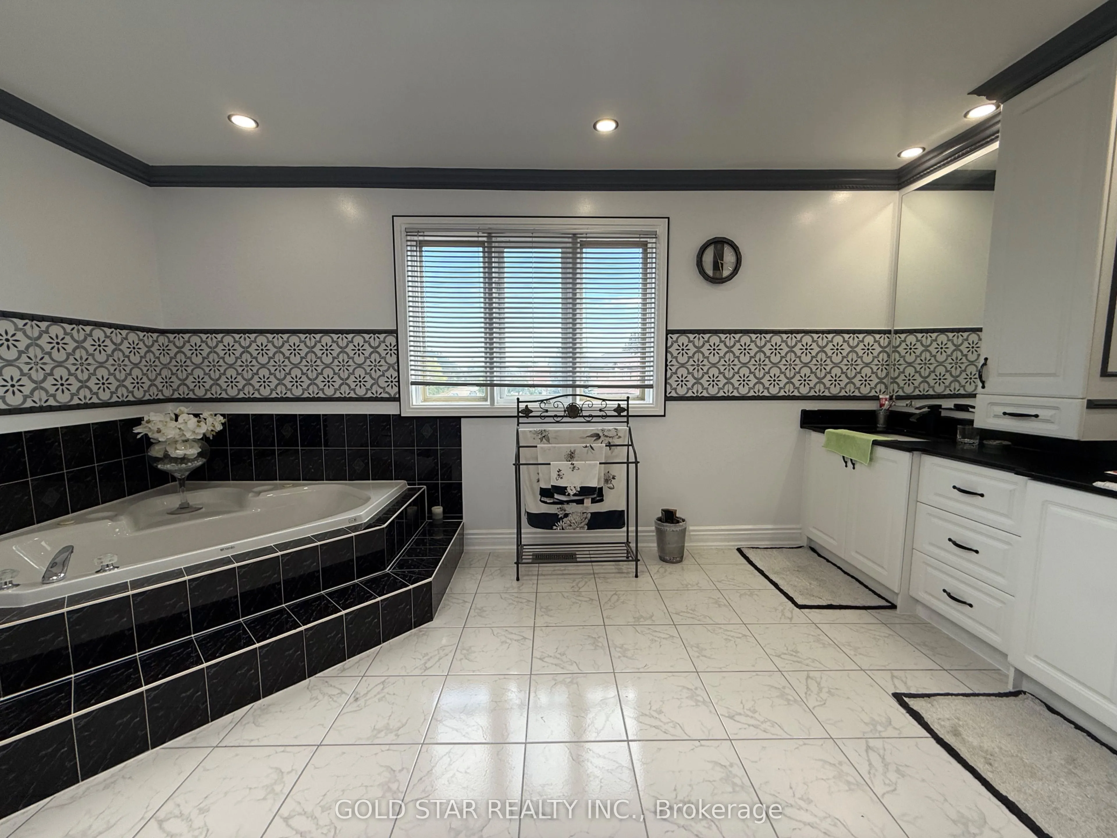91 Lavery Trail