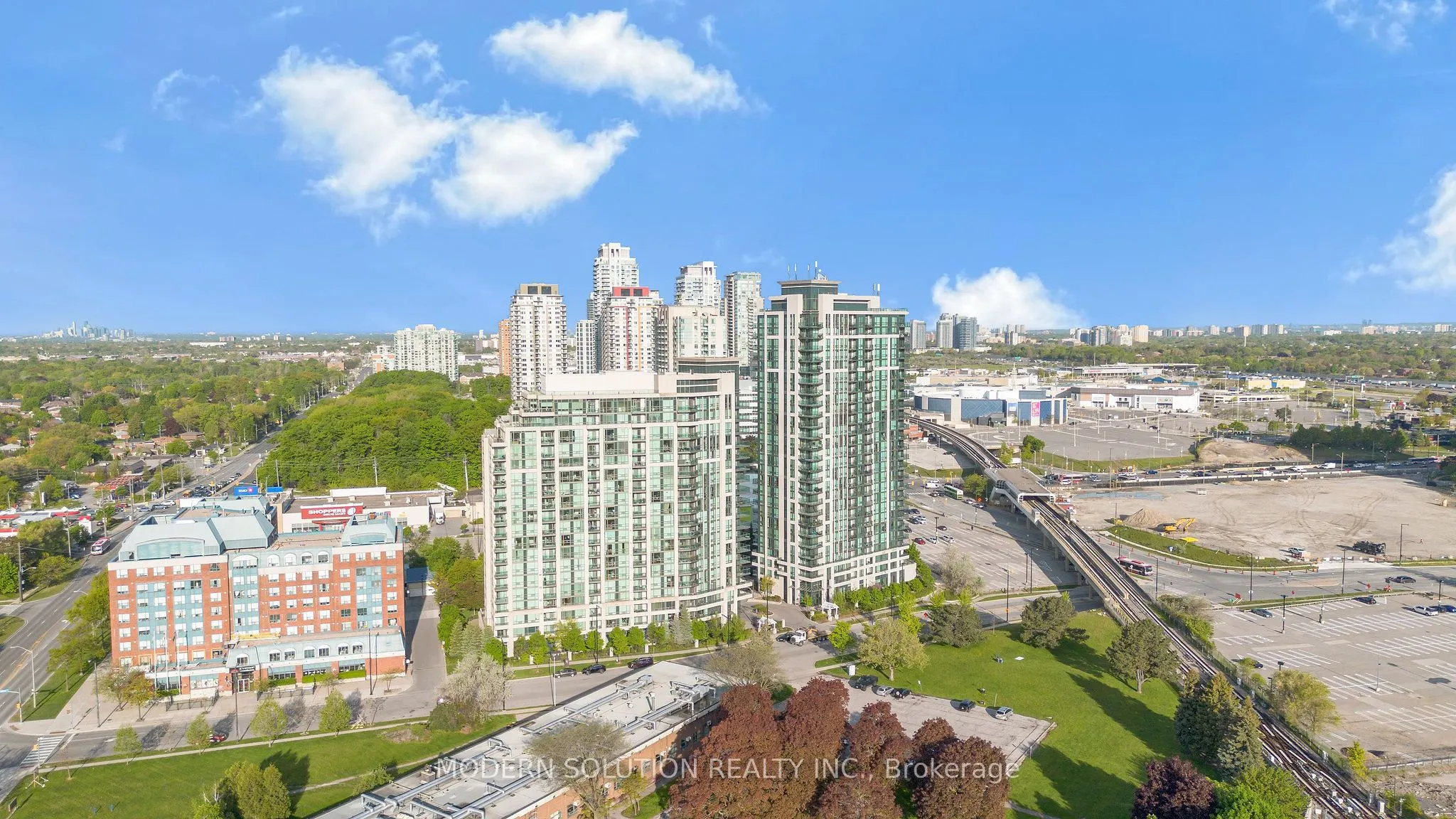 68 Grangeway Avenue, #616