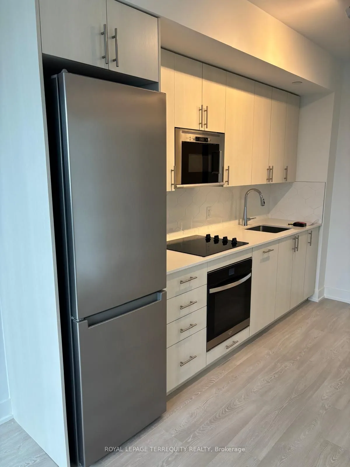 2425 Simcoe Street N, #1441