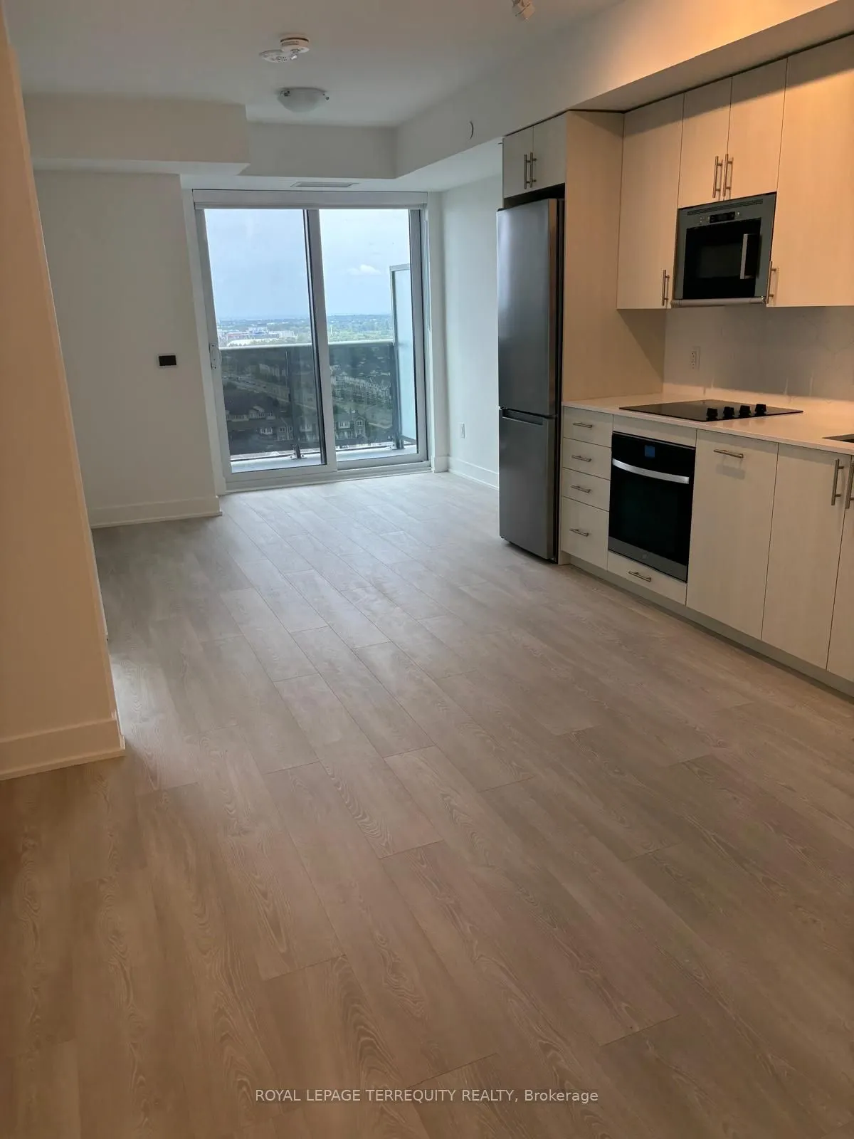 2425 Simcoe Street N, #1441