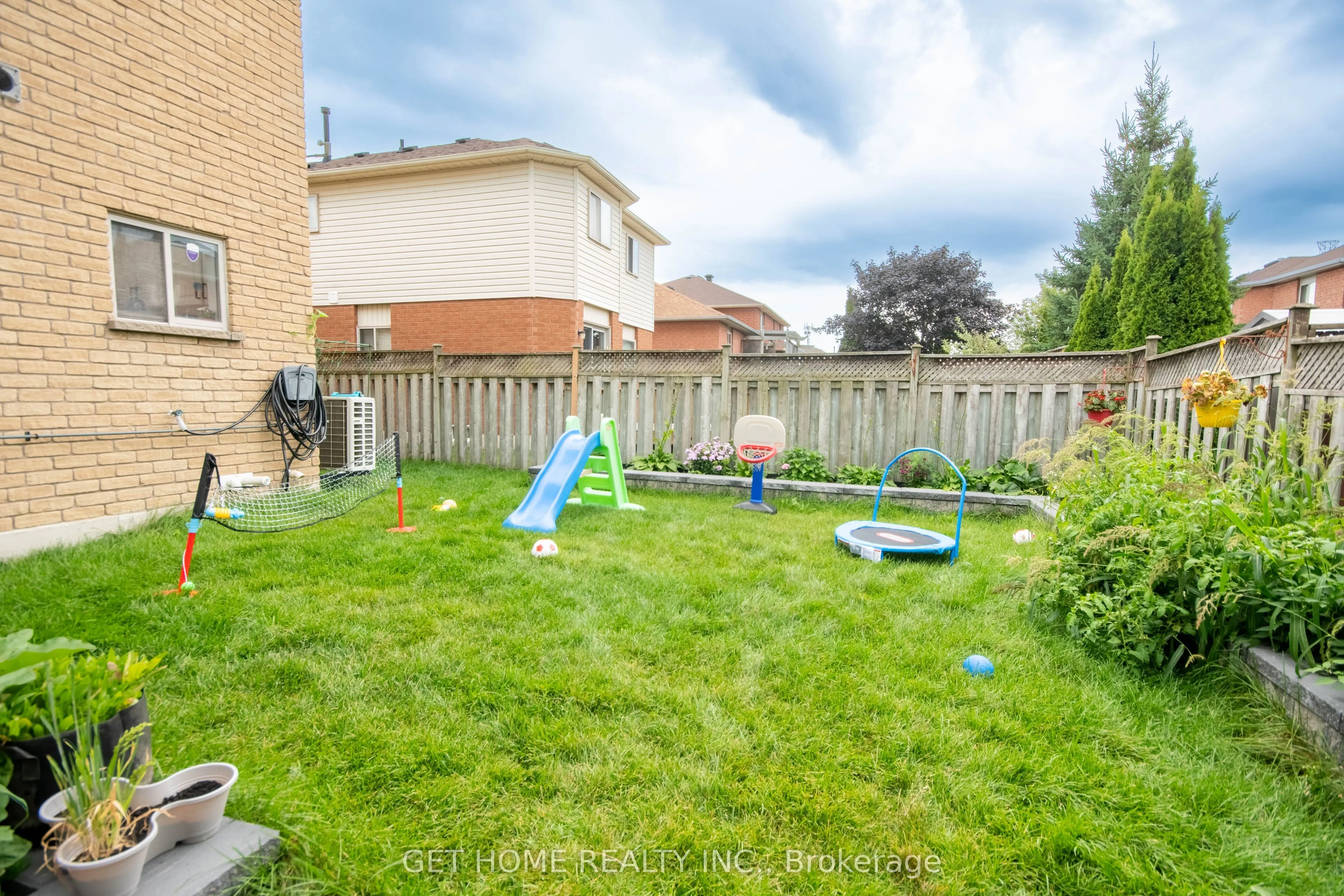 532 Ormond Drive