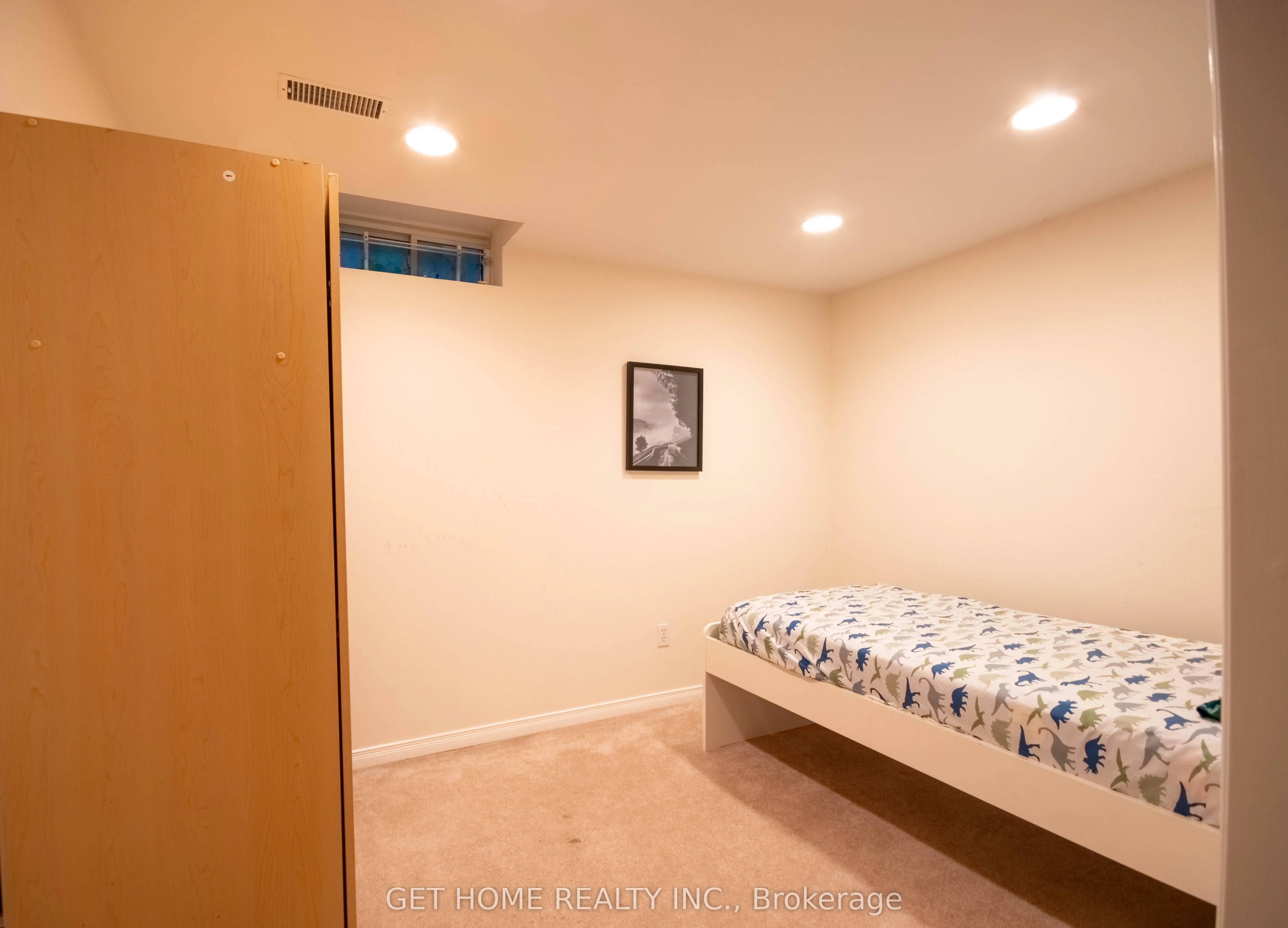 532 Ormond Drive