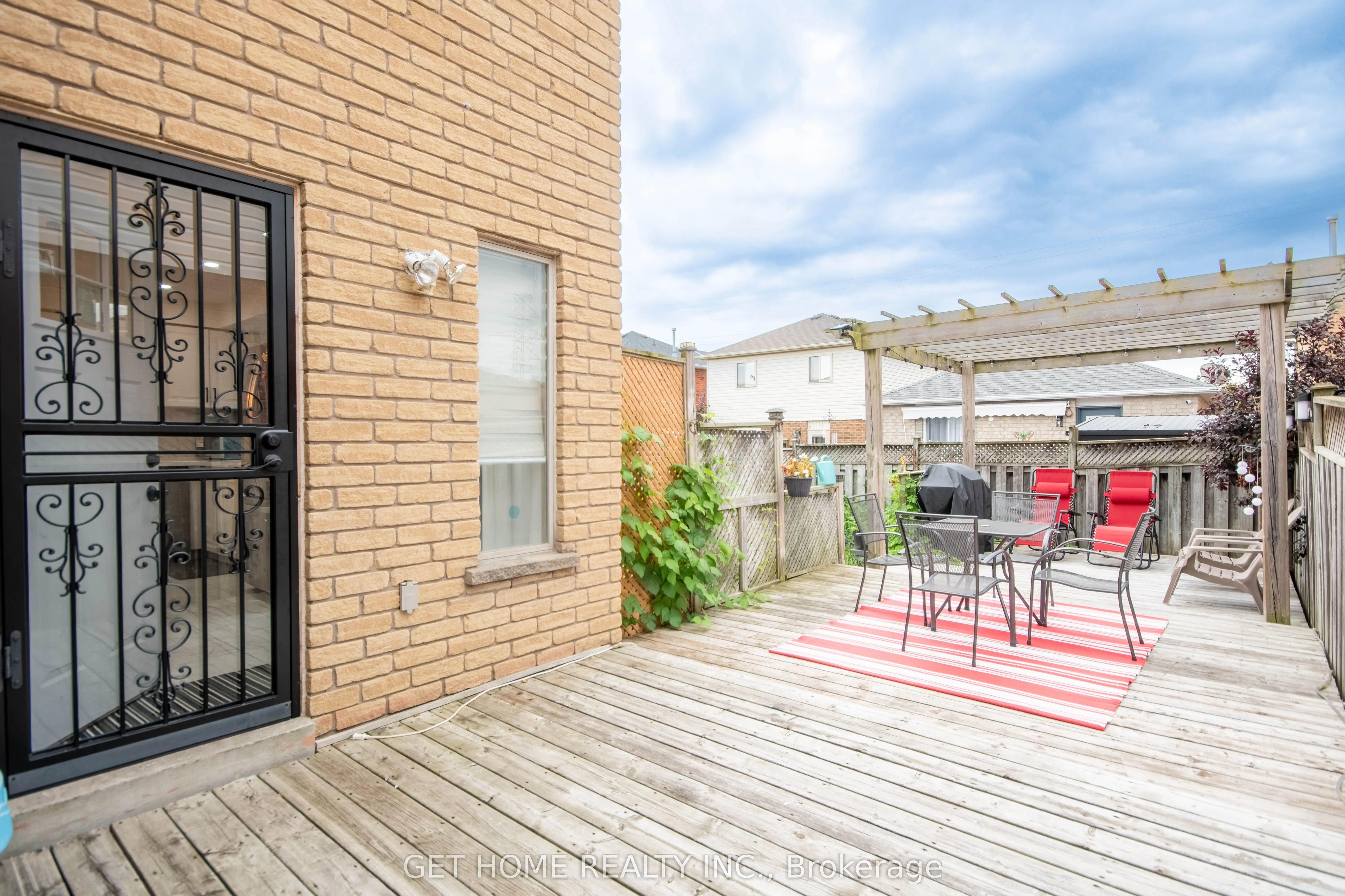 532 Ormond Drive
