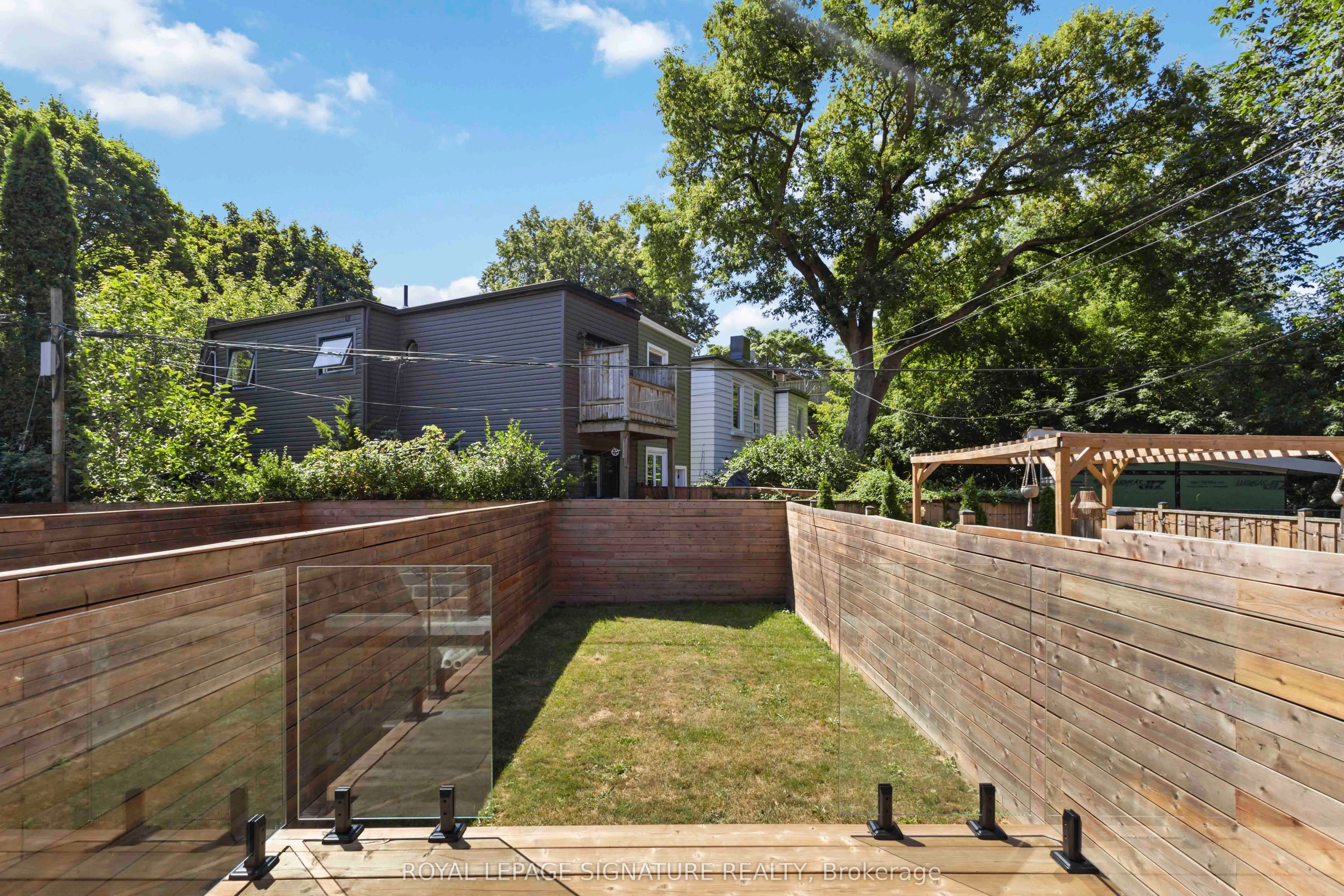 43A Cummings Street, #Upper