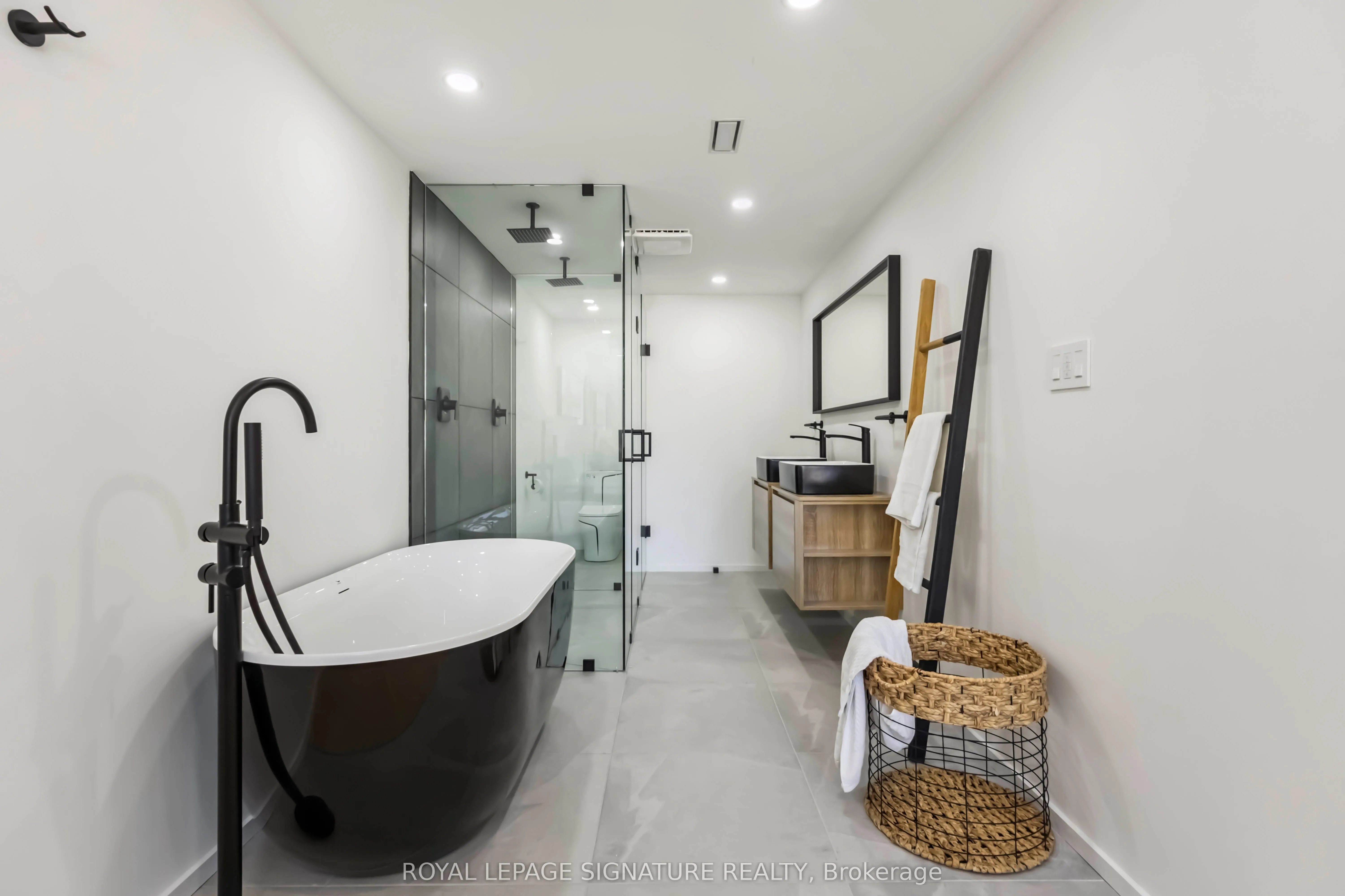 43A Cummings Street, #Furnished Upper