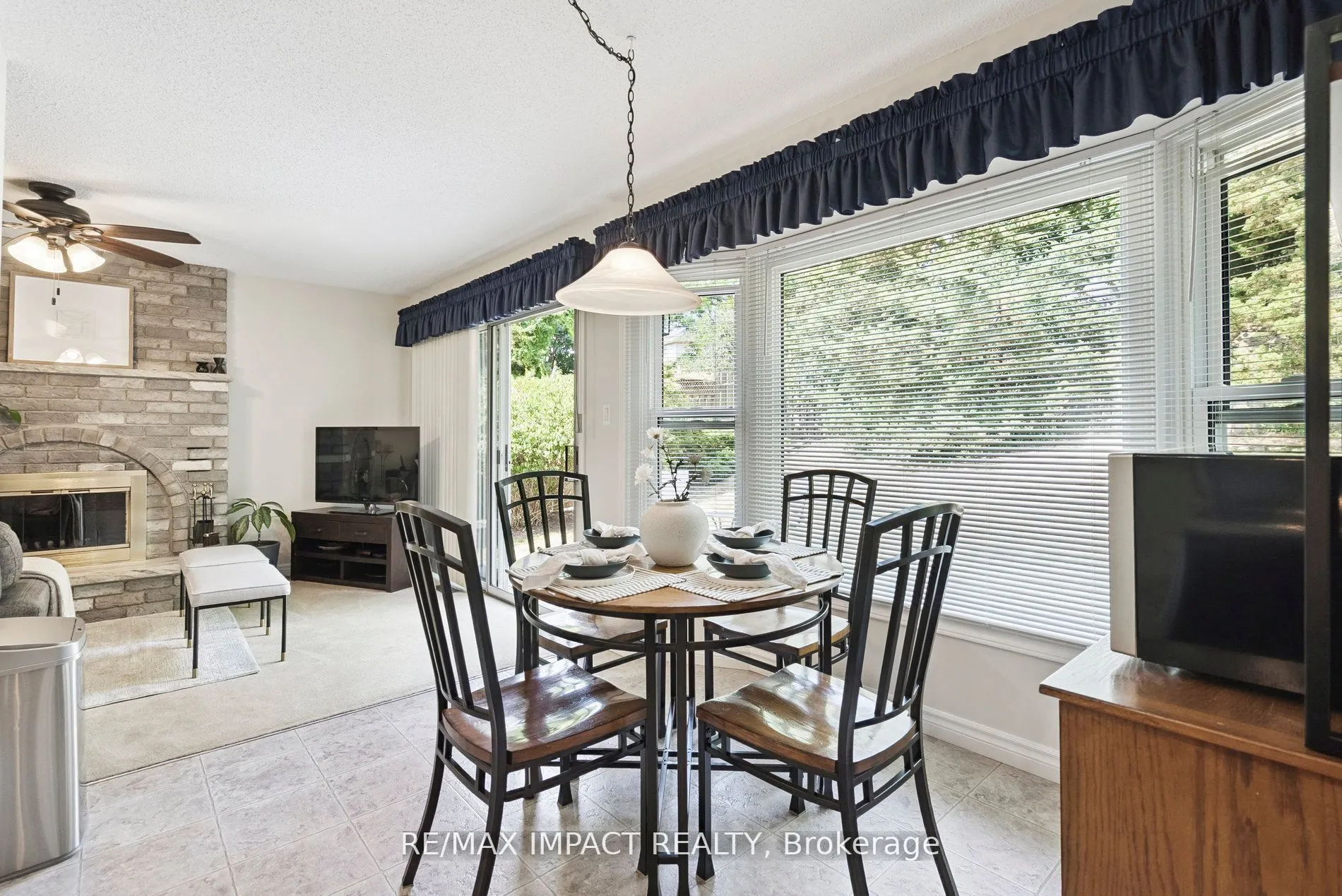 531 CRIMSON Court