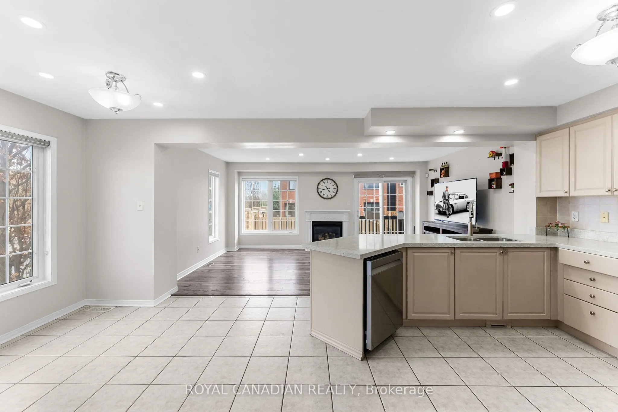 25 Brind-Sheridan Court