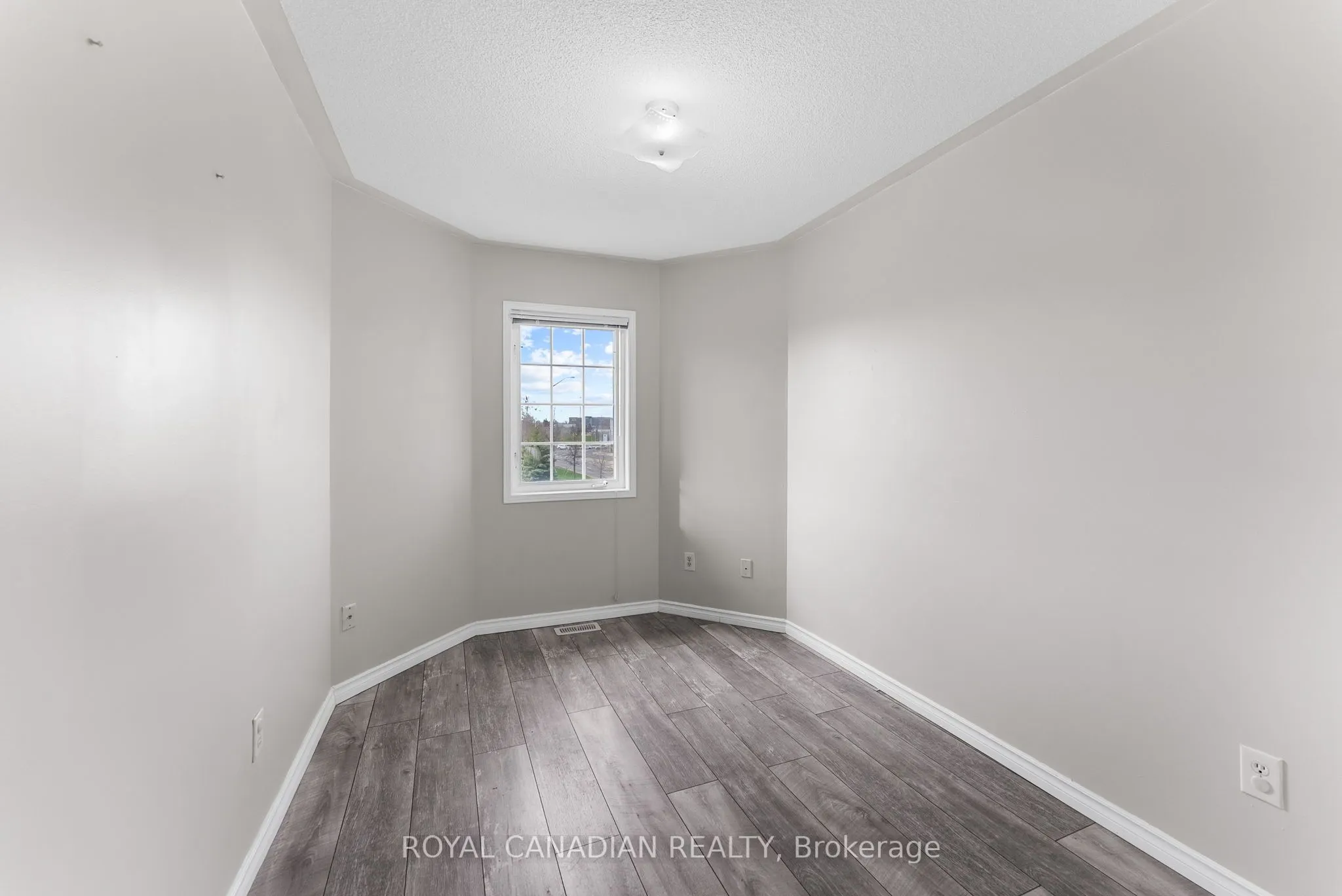 25 Brind-Sheridan Court