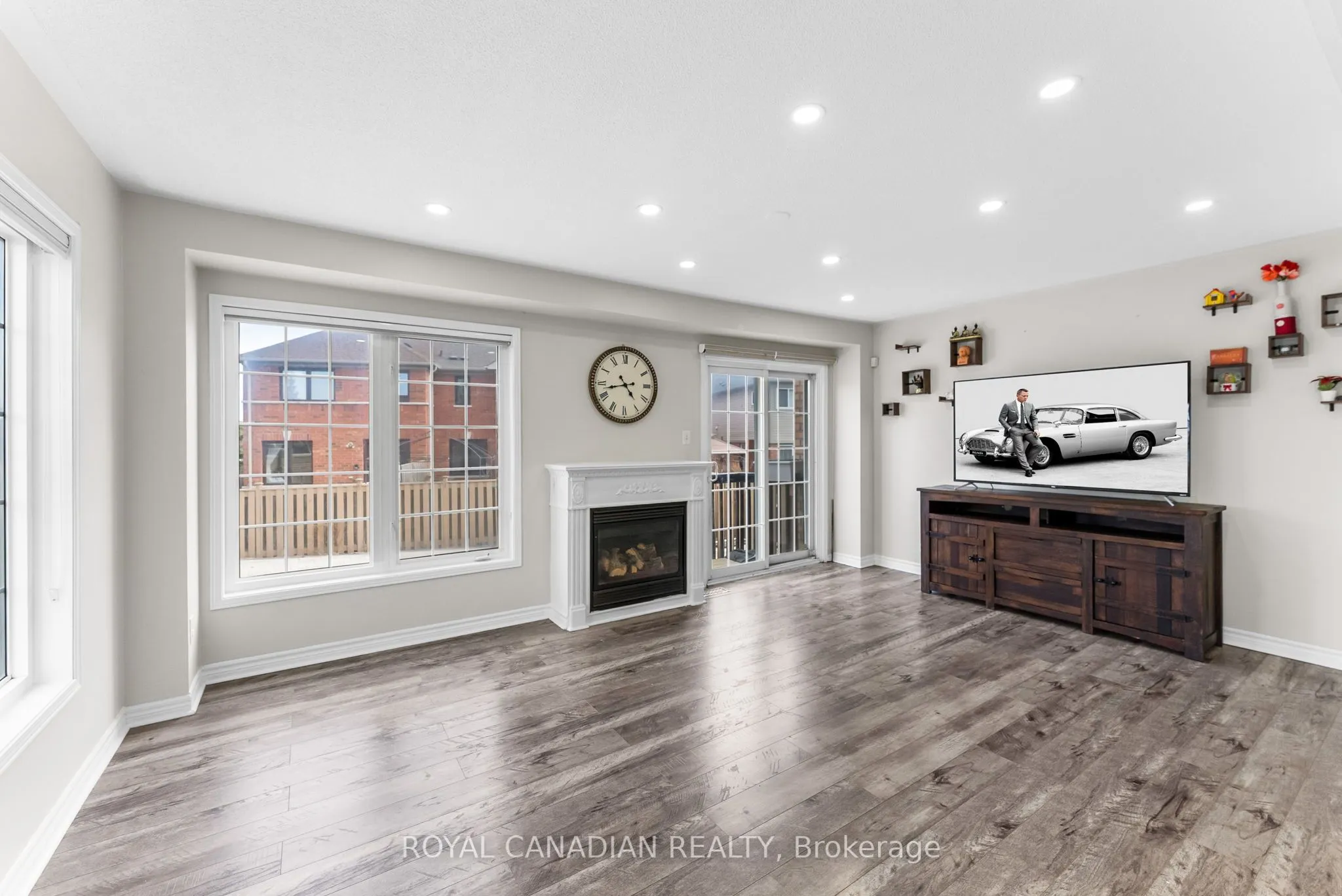 25 Brind-Sheridan Court
