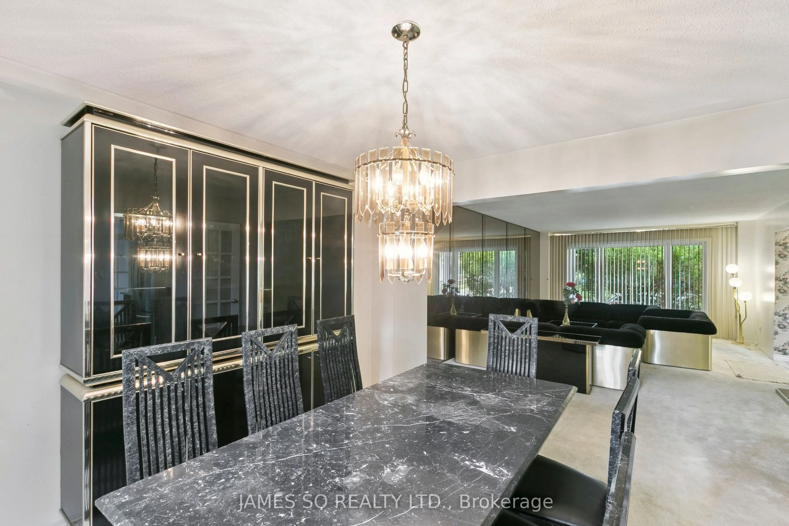 270 Huntsmill Boulevard